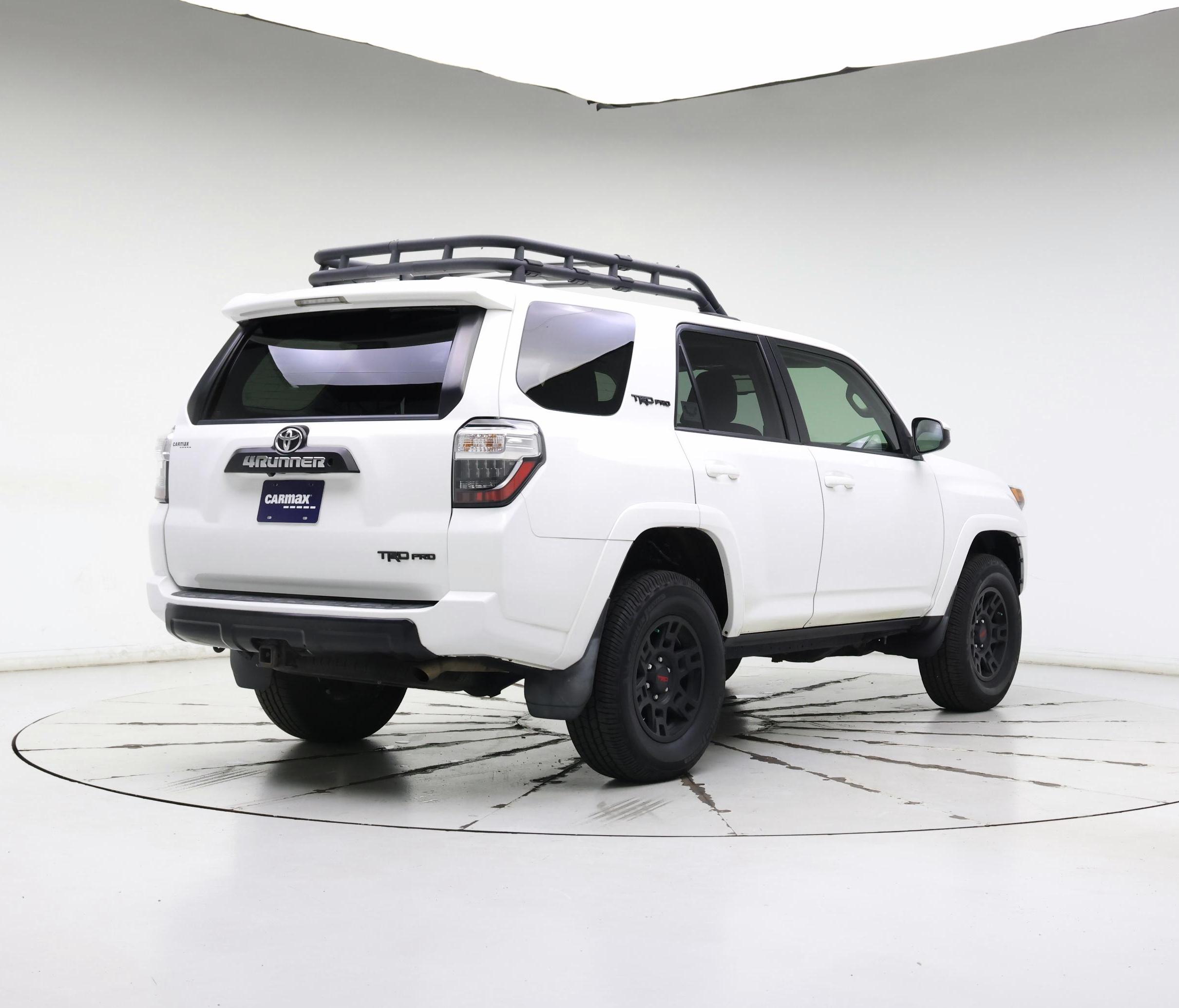 Thumbnail: 2019 Toyota 4Runner - 8