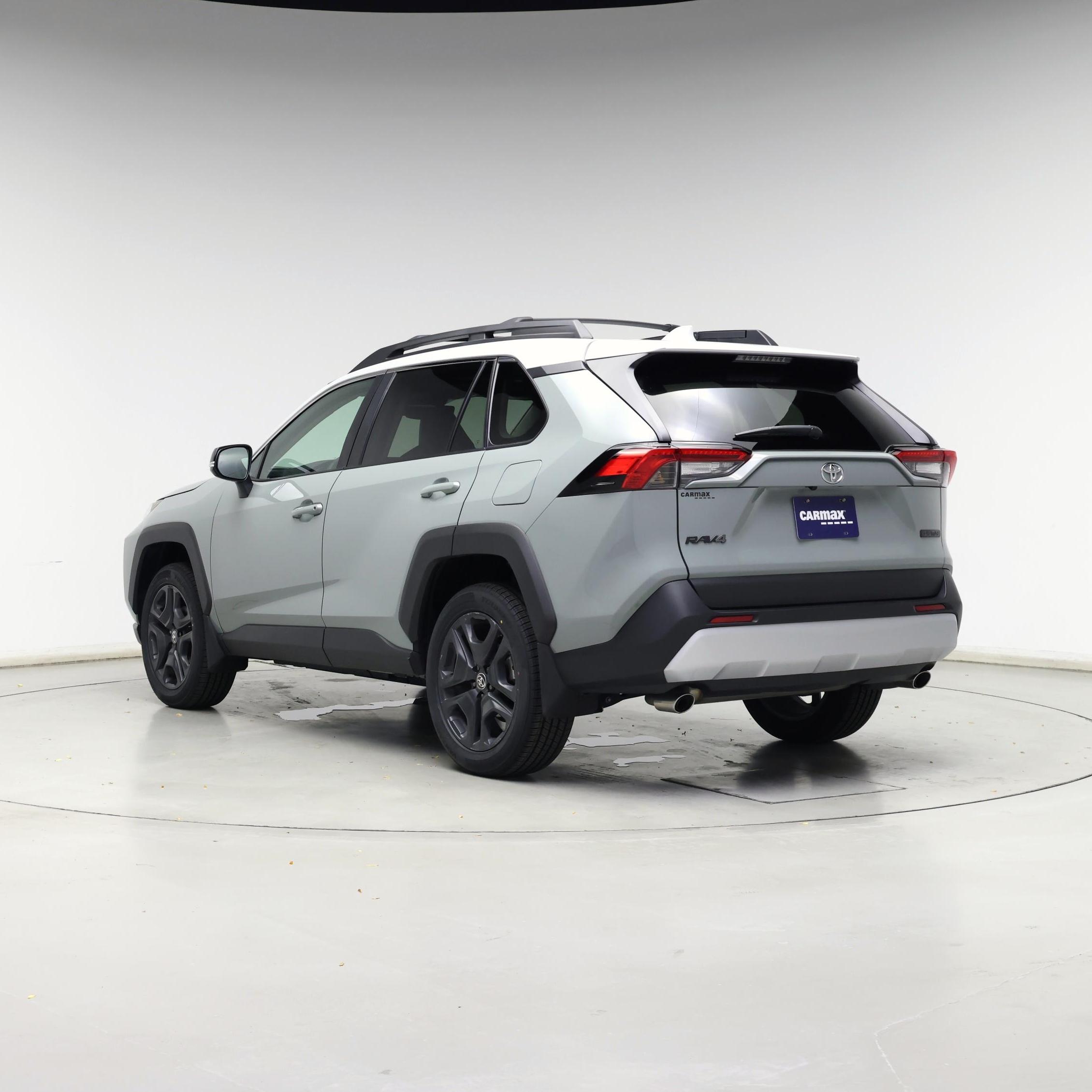 Thumbnail: 2022 Toyota RAV4 - 2