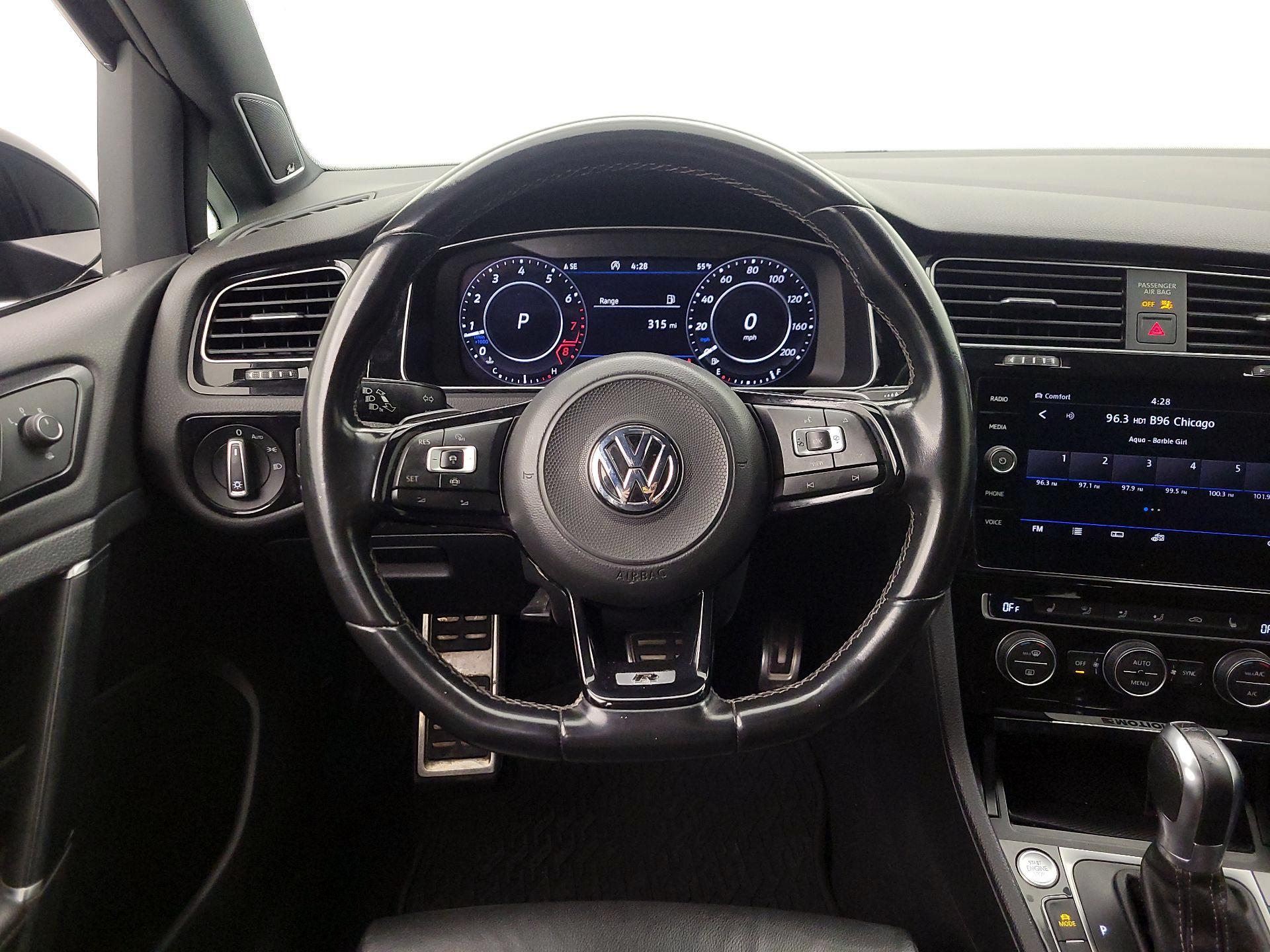 Thumbnail: 2019 Volkswagen Golf - 10