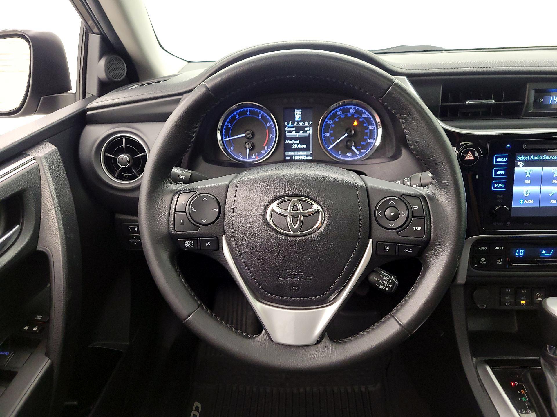 Thumbnail: 2019 Toyota Corolla - 10