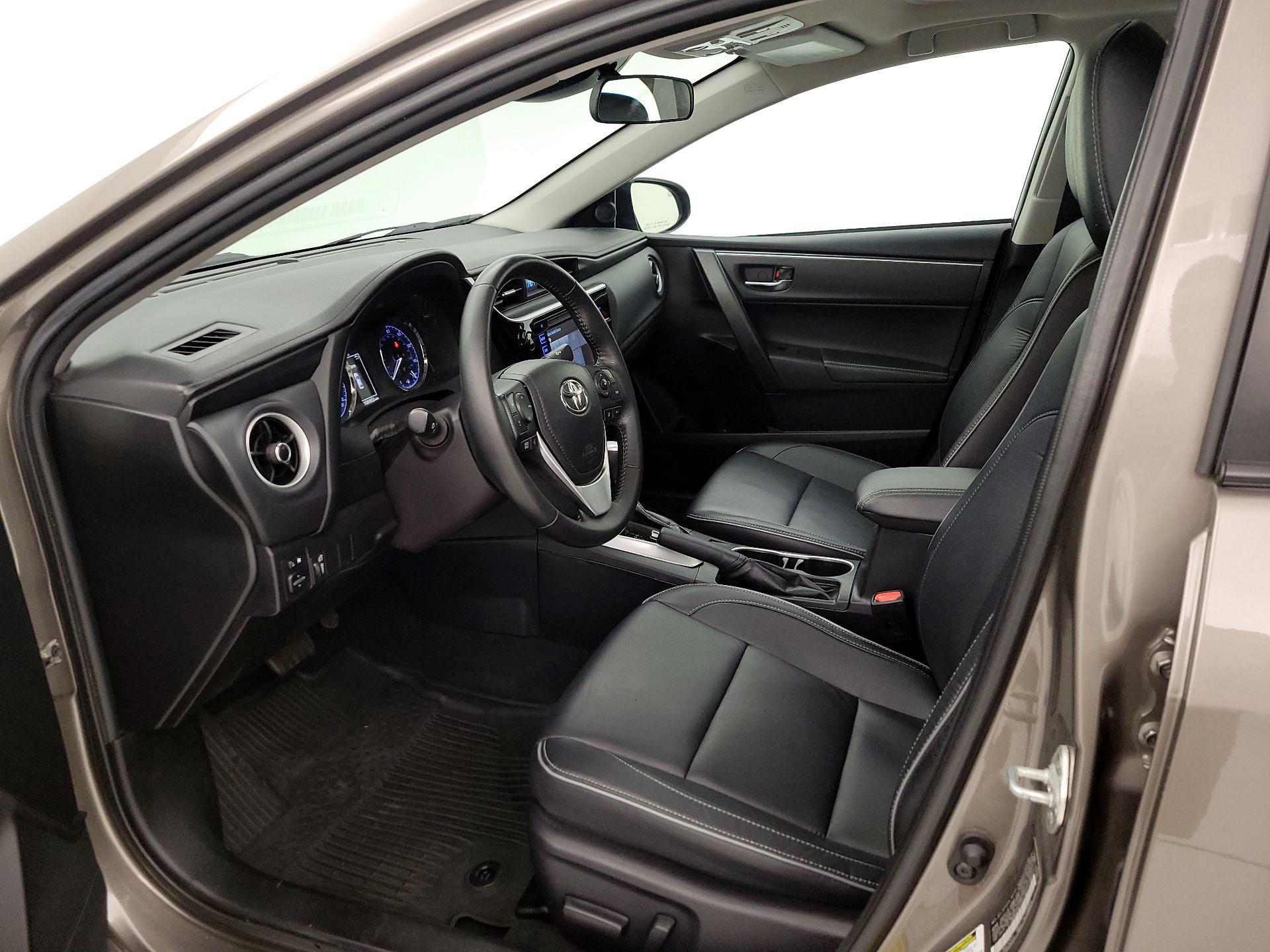 Thumbnail: 2019 Toyota Corolla - 11