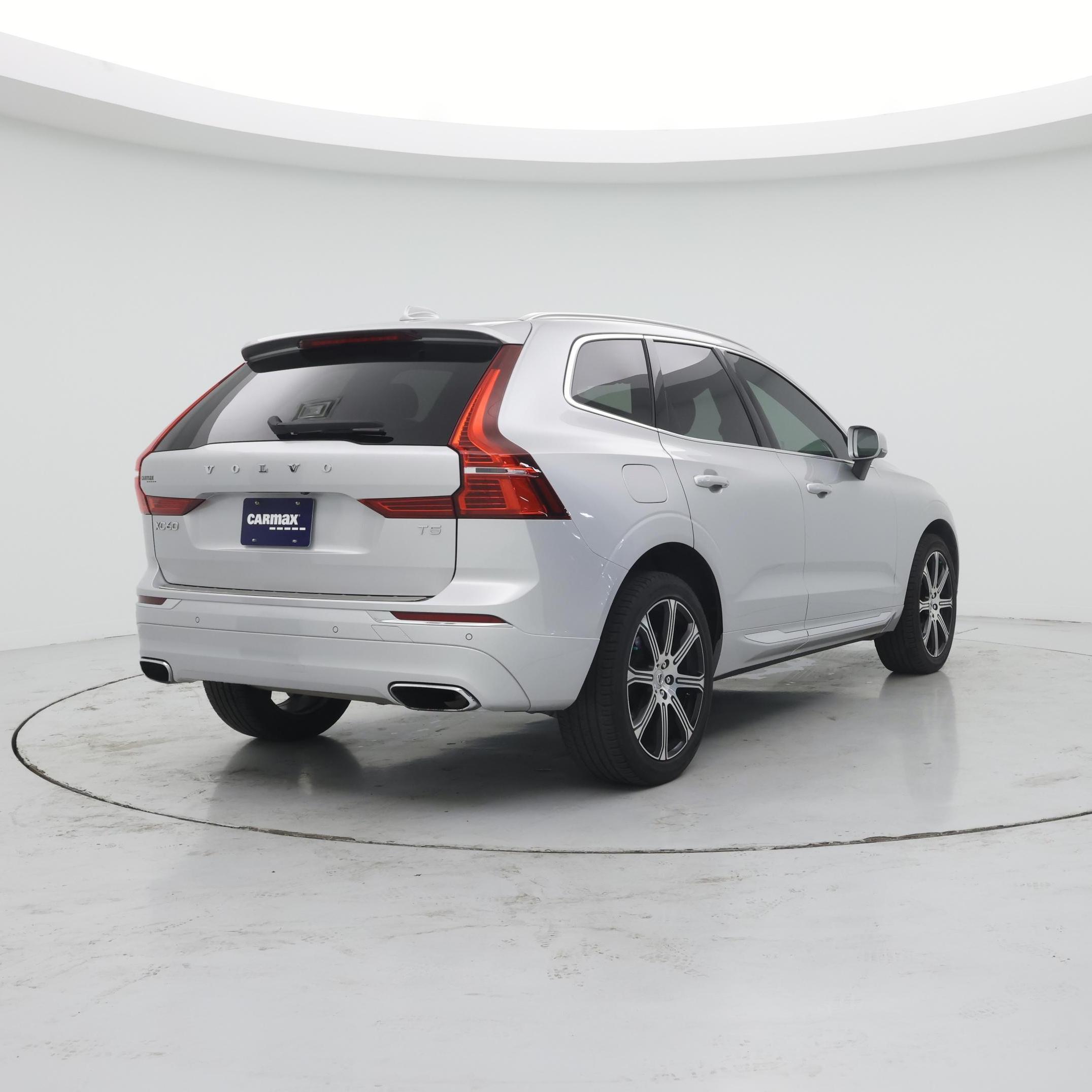 Thumbnail: 2021 Volvo XC60 - 8