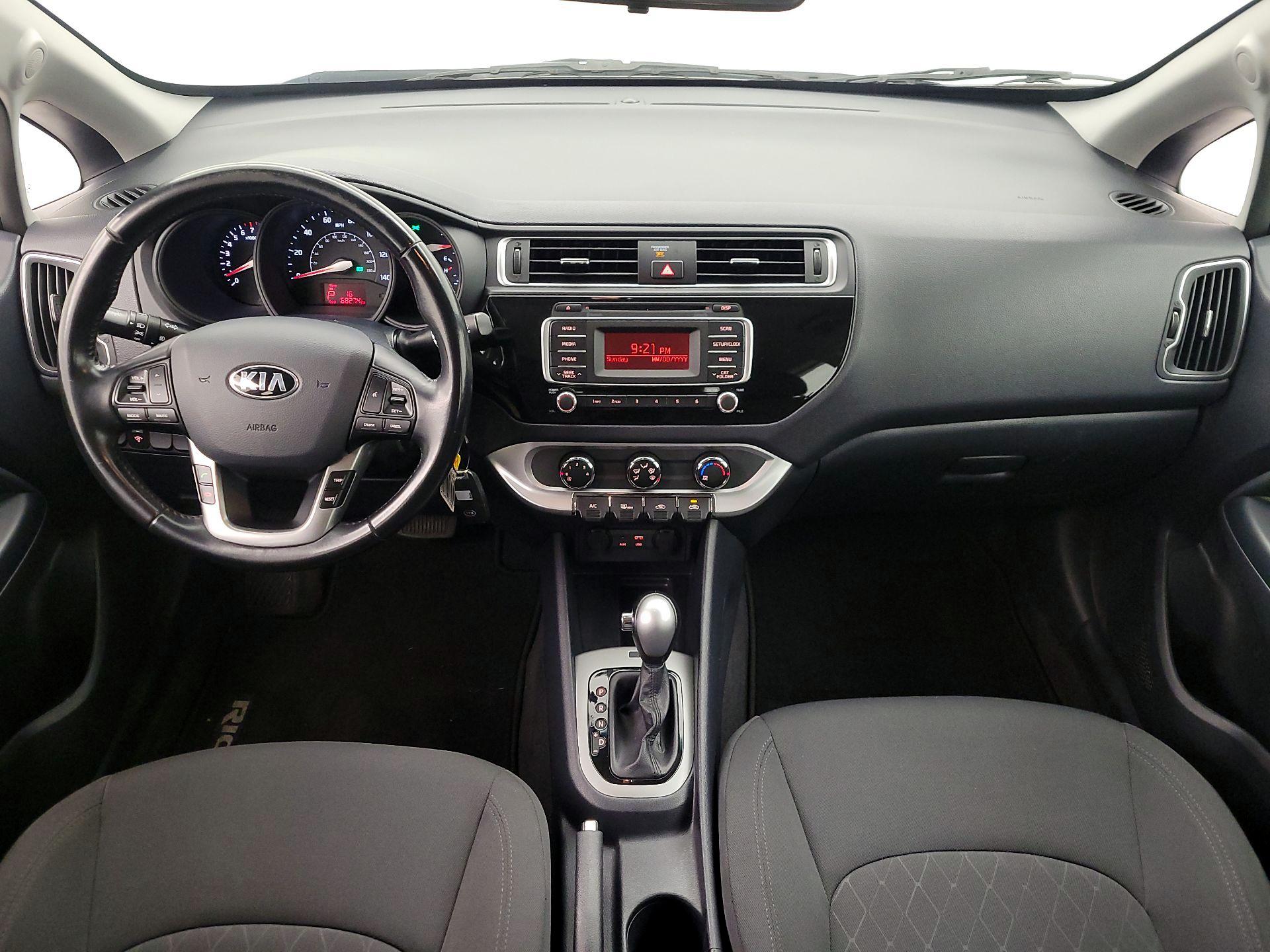 Thumbnail: 2016 Kia Rio - 9