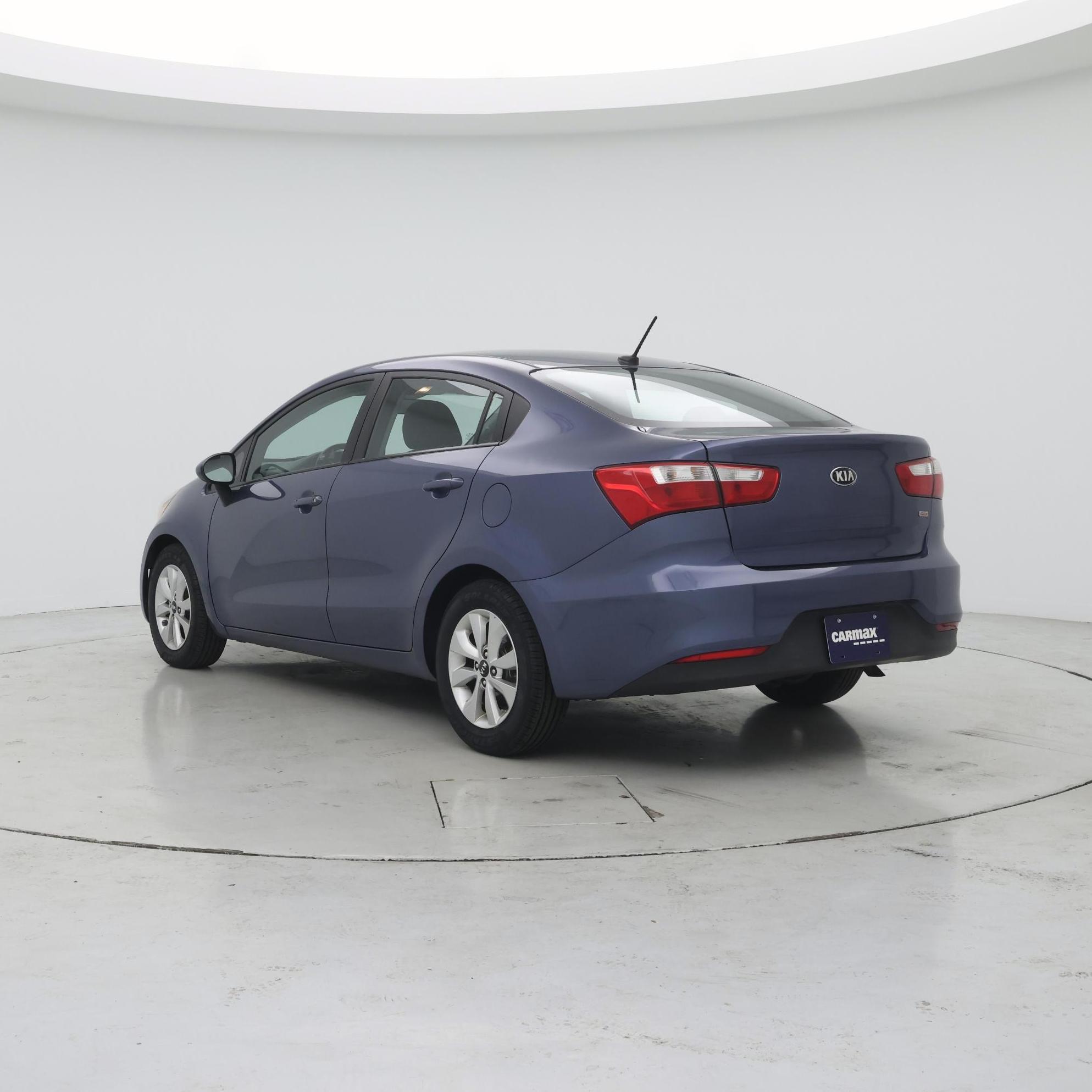 Thumbnail: 2016 Kia Rio - 2