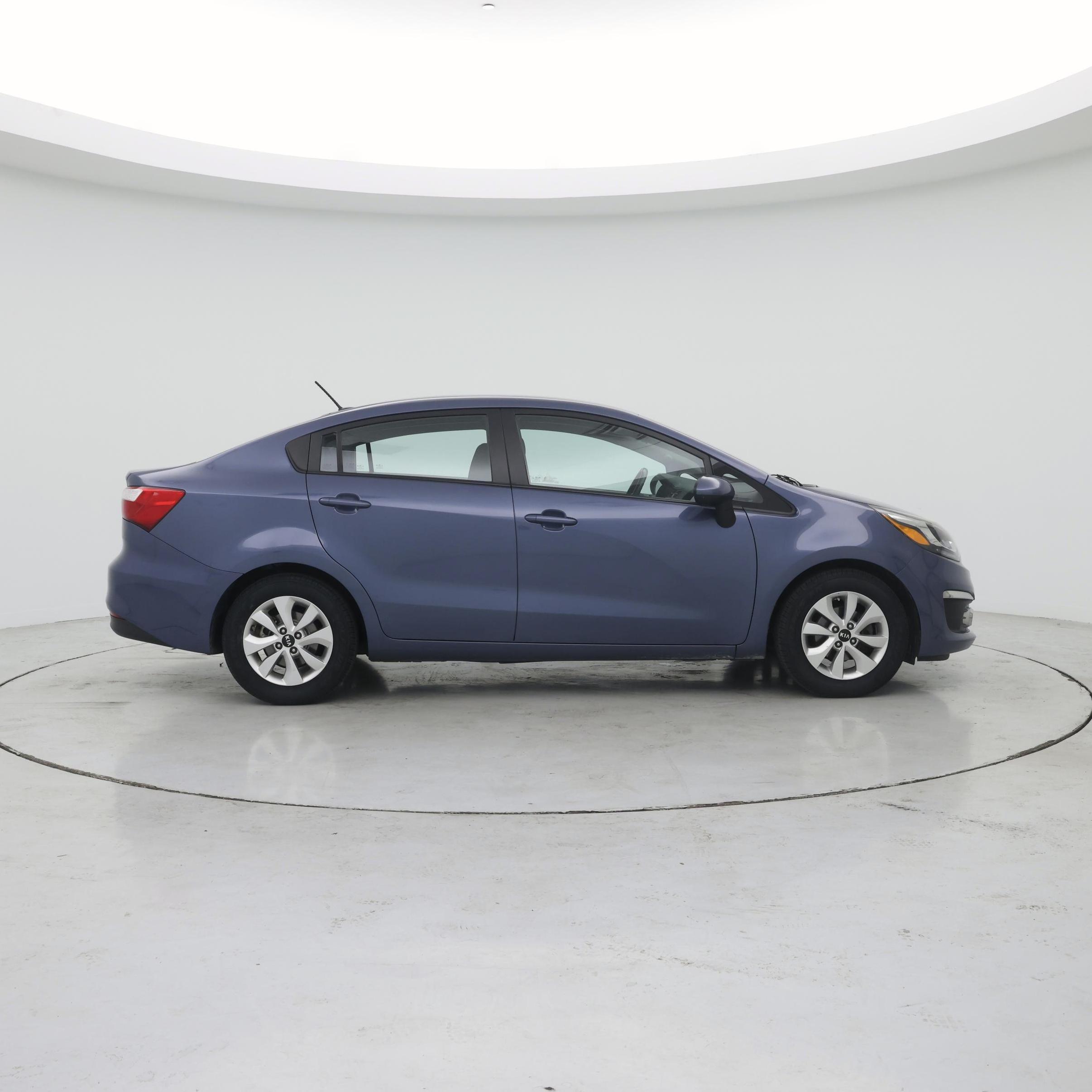 Thumbnail: 2016 Kia Rio - 7