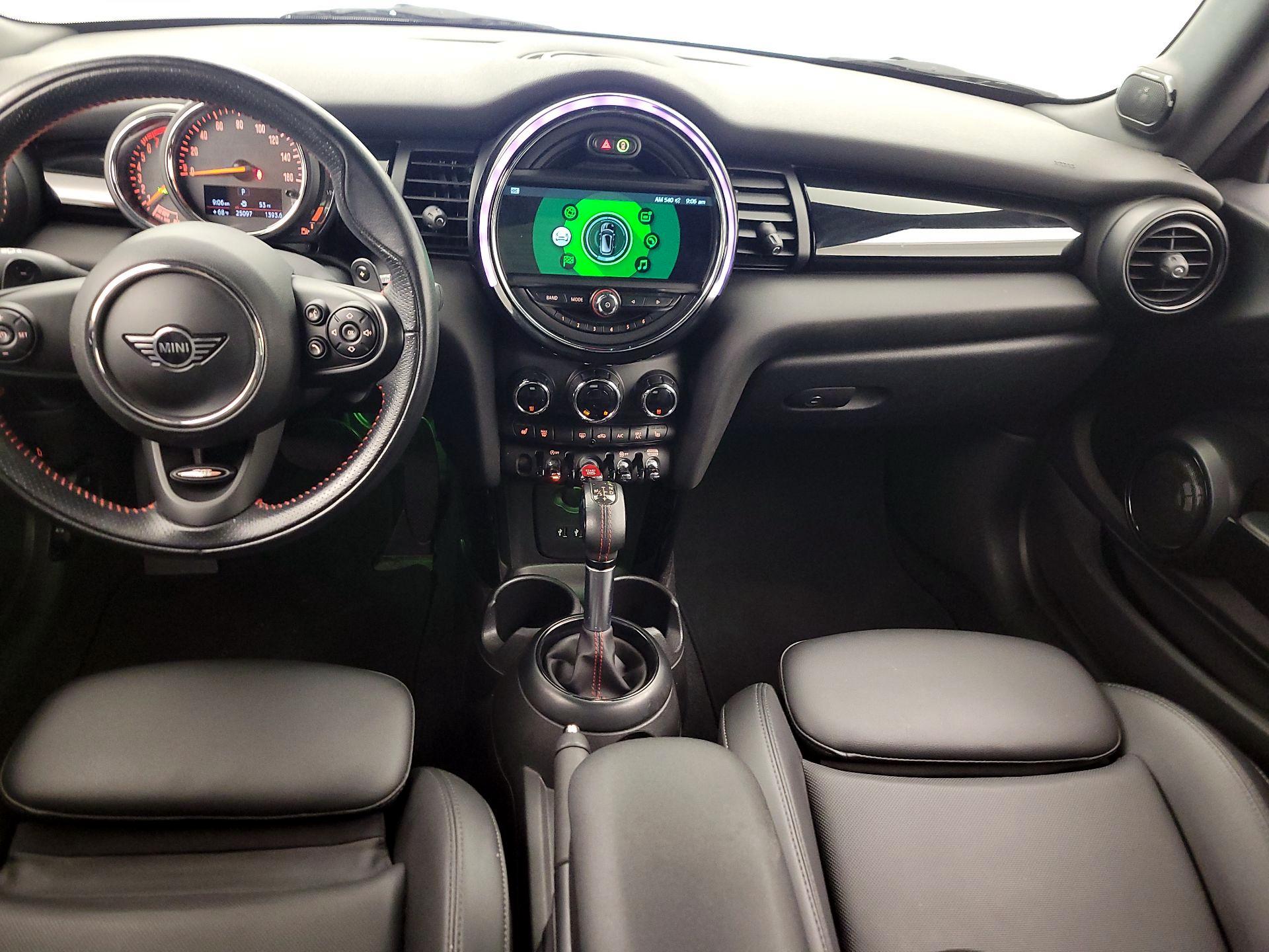 Thumbnail: 2019 MINI Cooper - 9