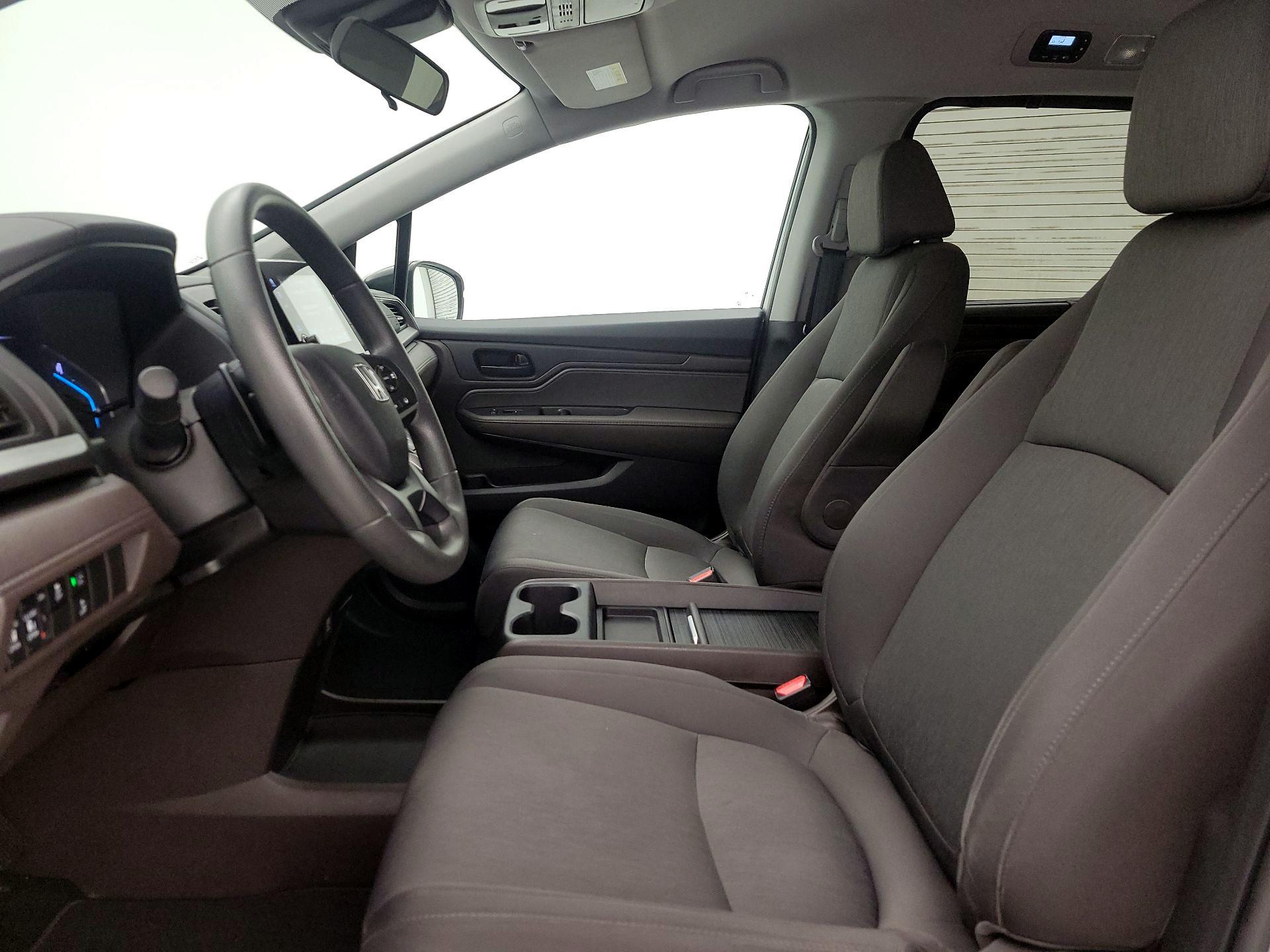 Thumbnail: 2019 Honda Odyssey - 11