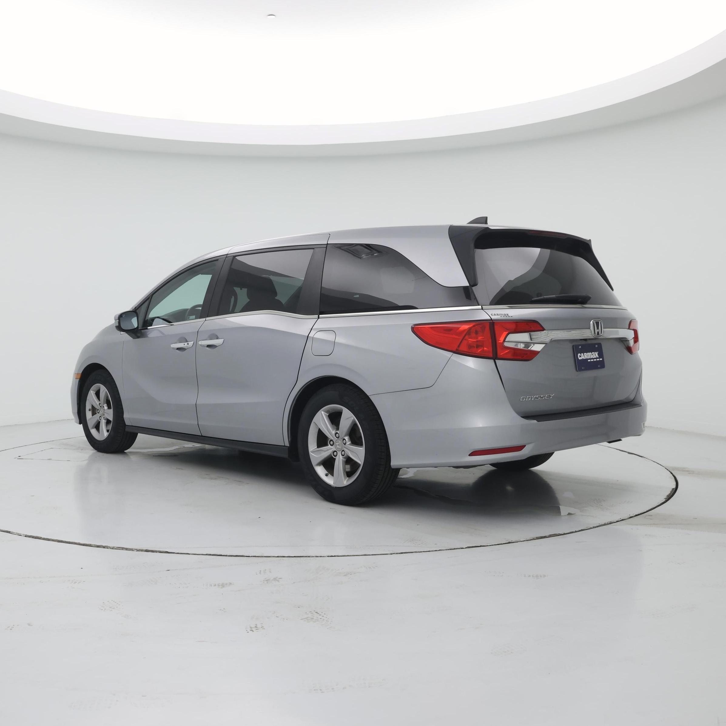 Thumbnail: 2019 Honda Odyssey - 2
