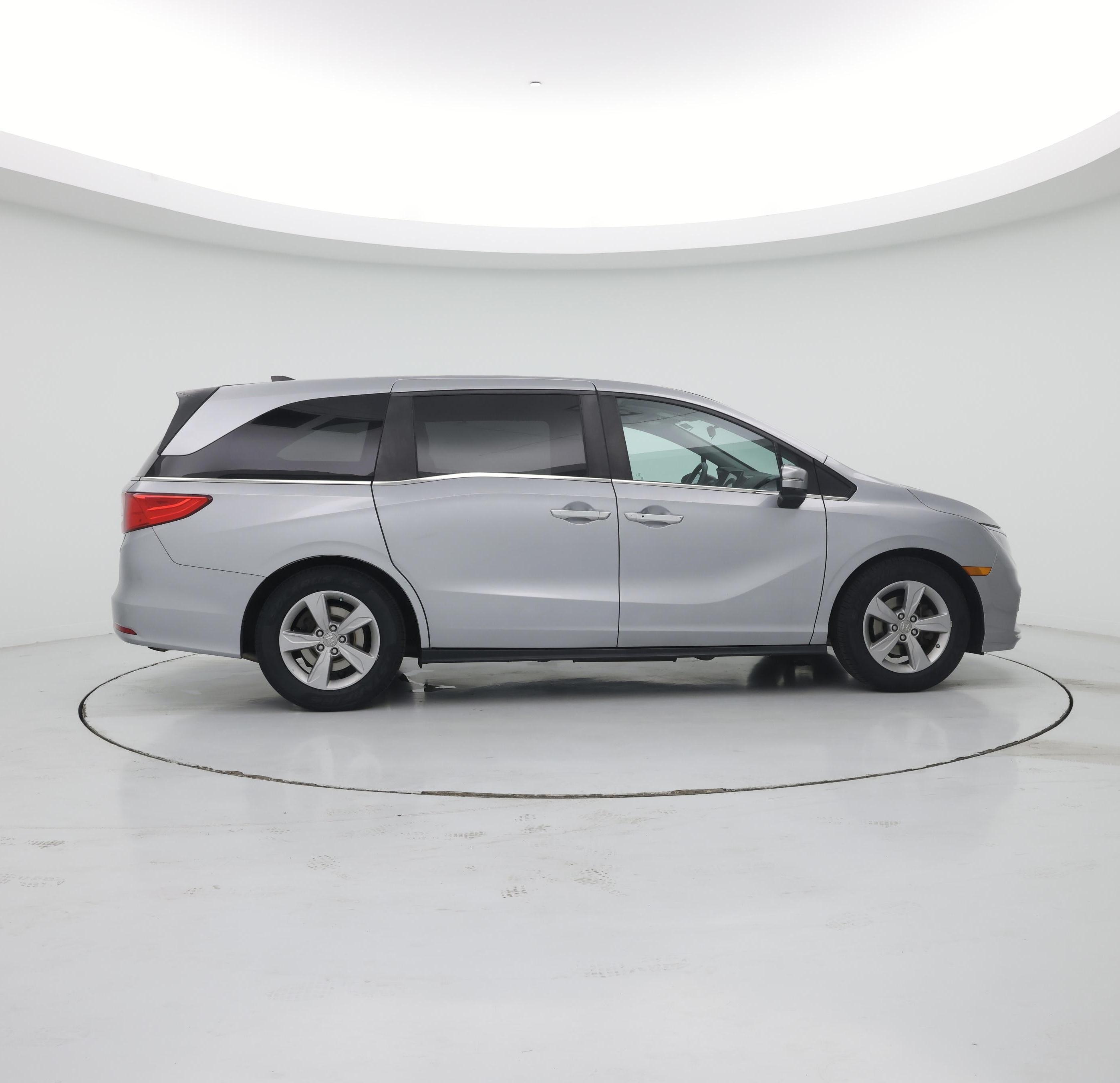 Thumbnail: 2019 Honda Odyssey - 7