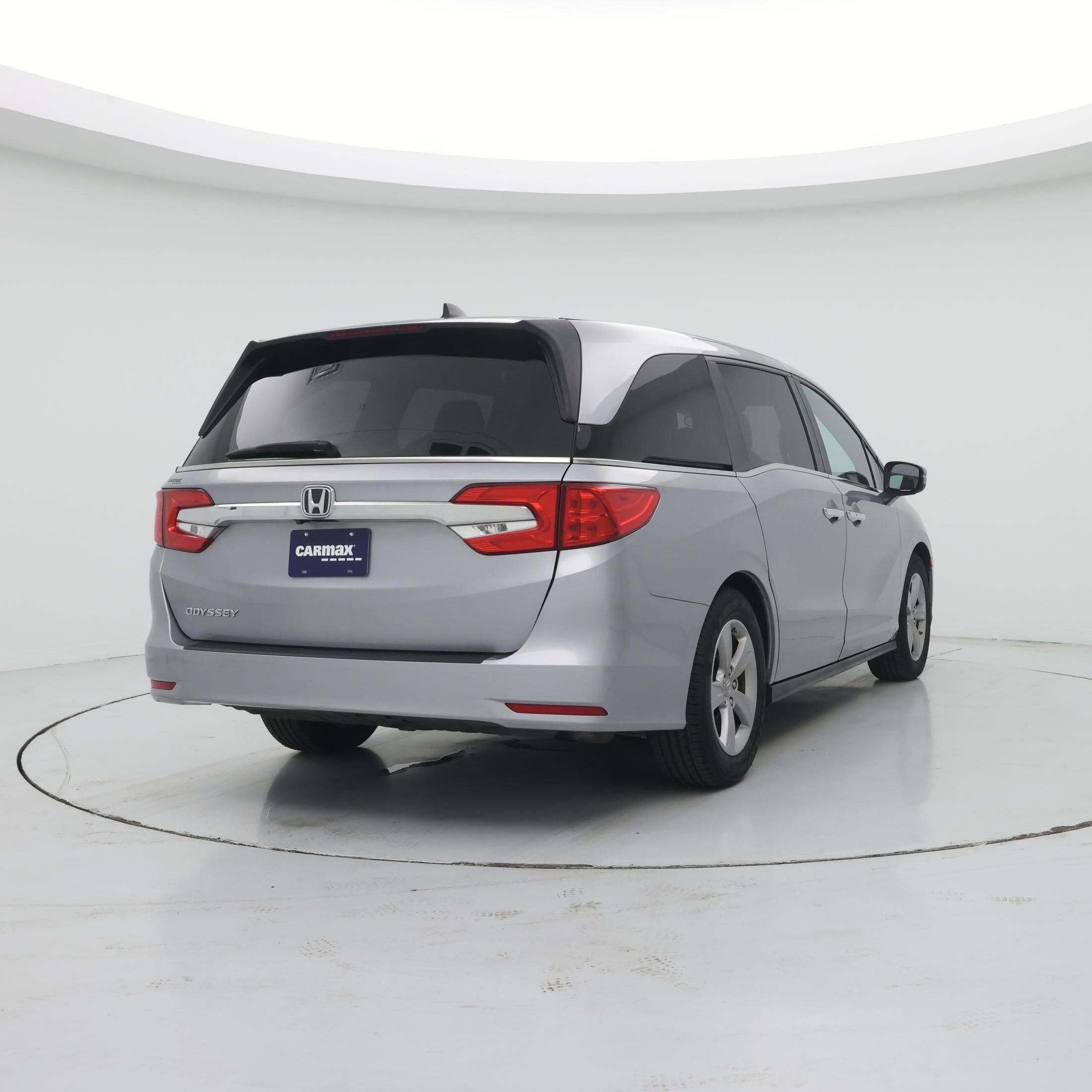 Thumbnail: 2019 Honda Odyssey - 8