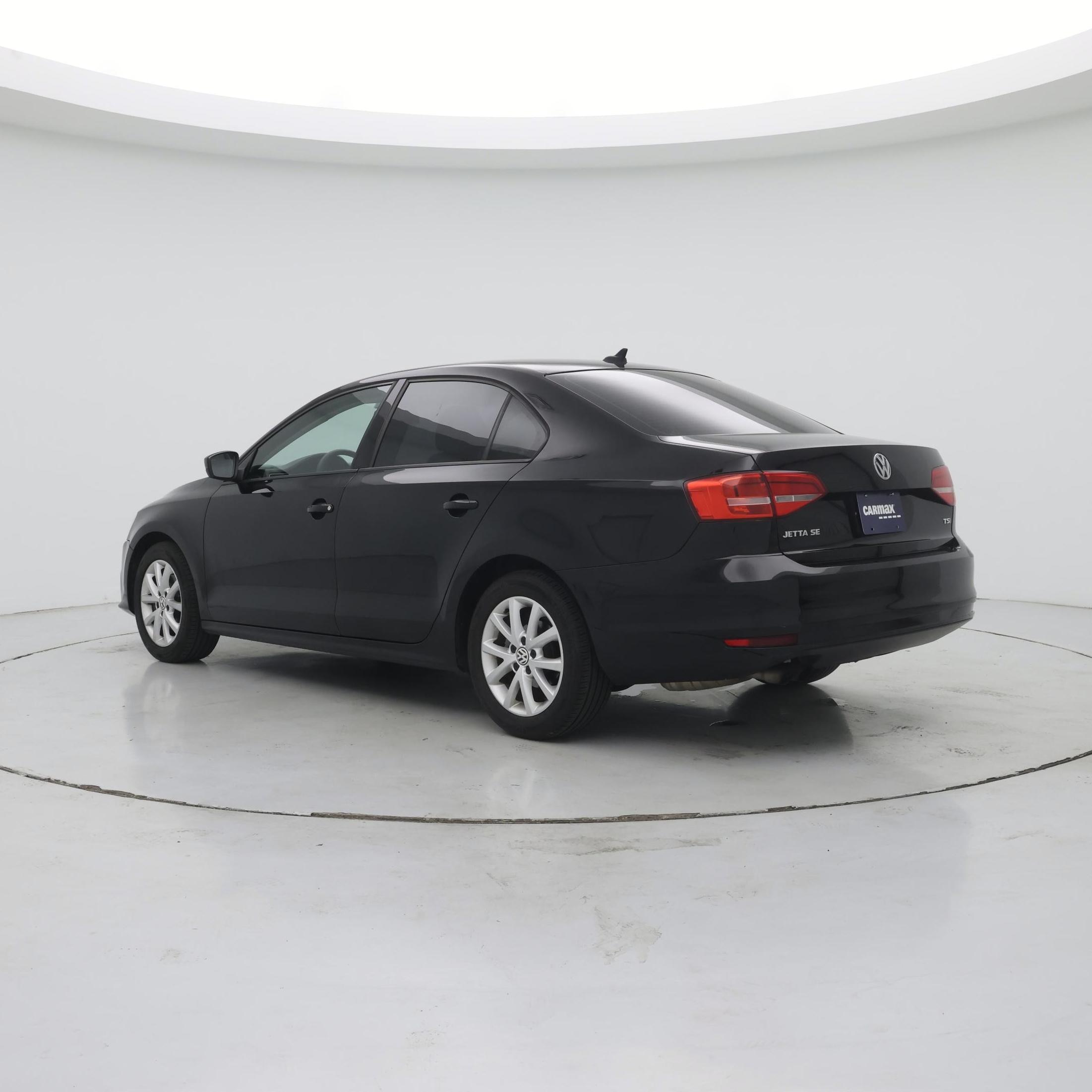 Thumbnail: 2015 Volkswagen Jetta - 2