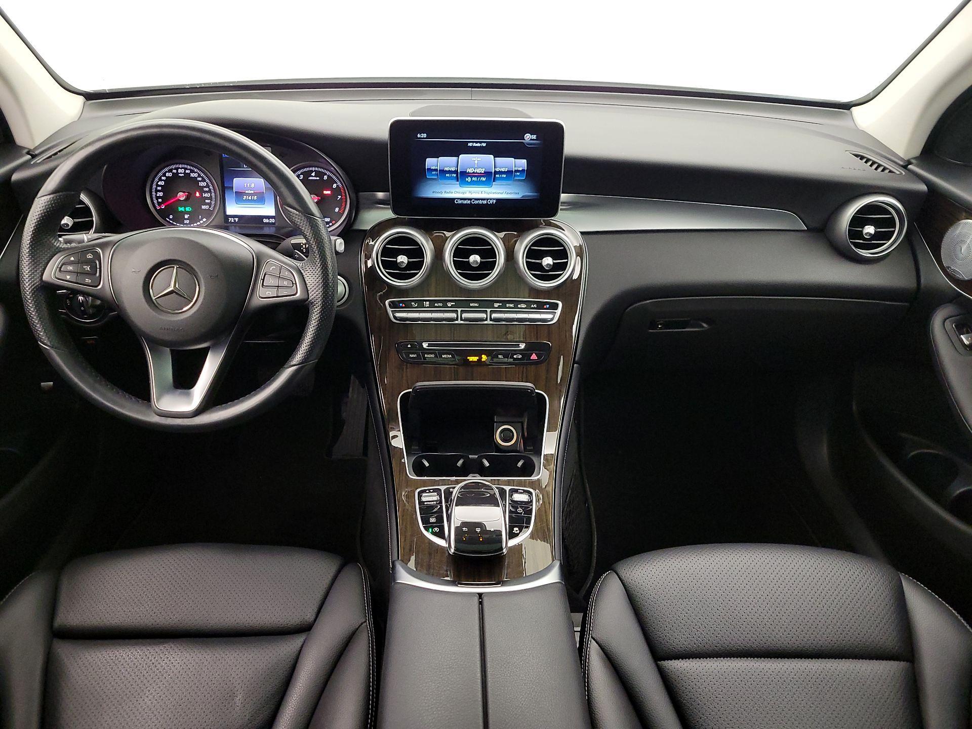 Thumbnail: 2016 Mercedes-Benz GLC - 9