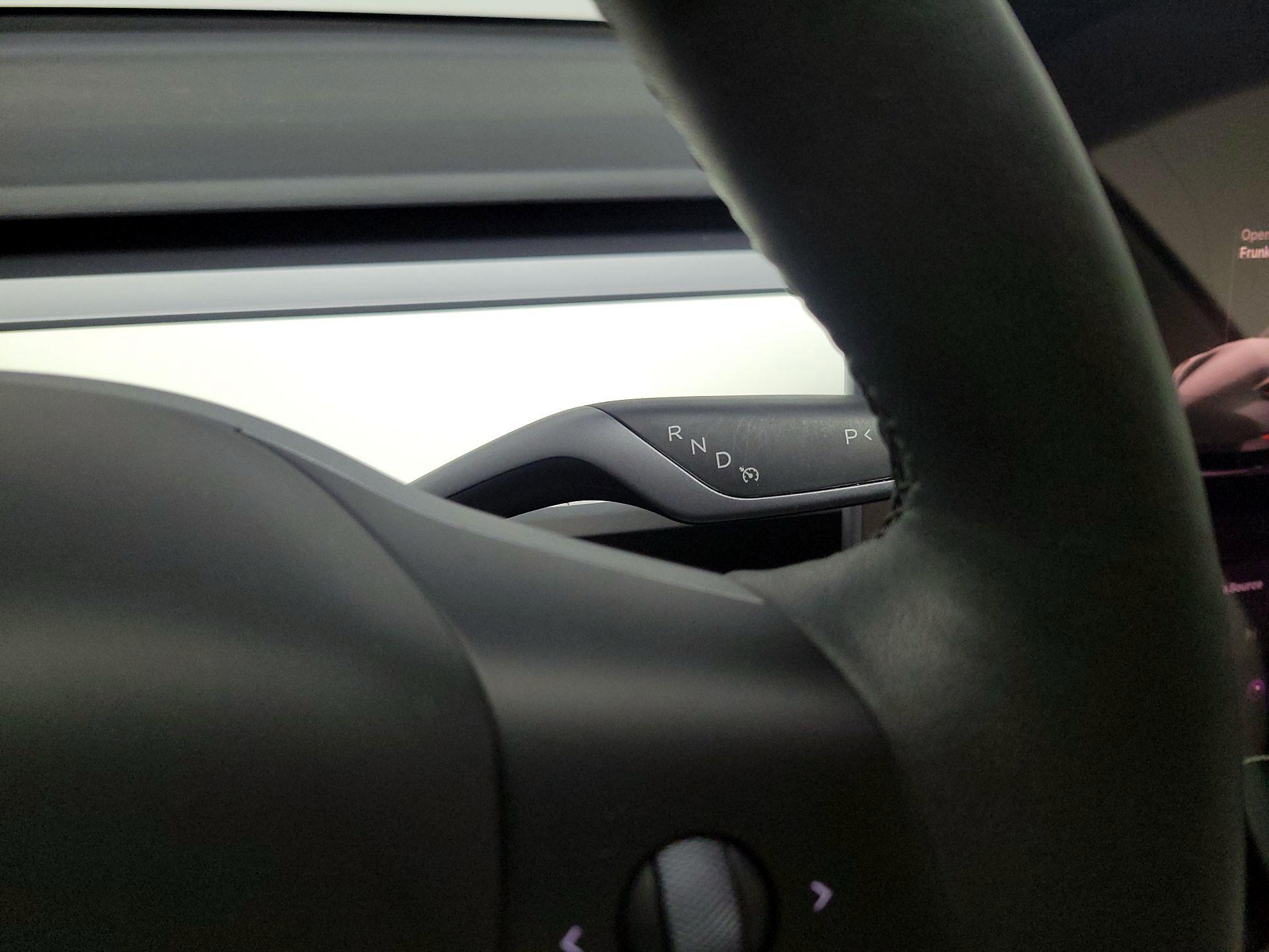 Thumbnail: 2023 Tesla Model 3 - 17