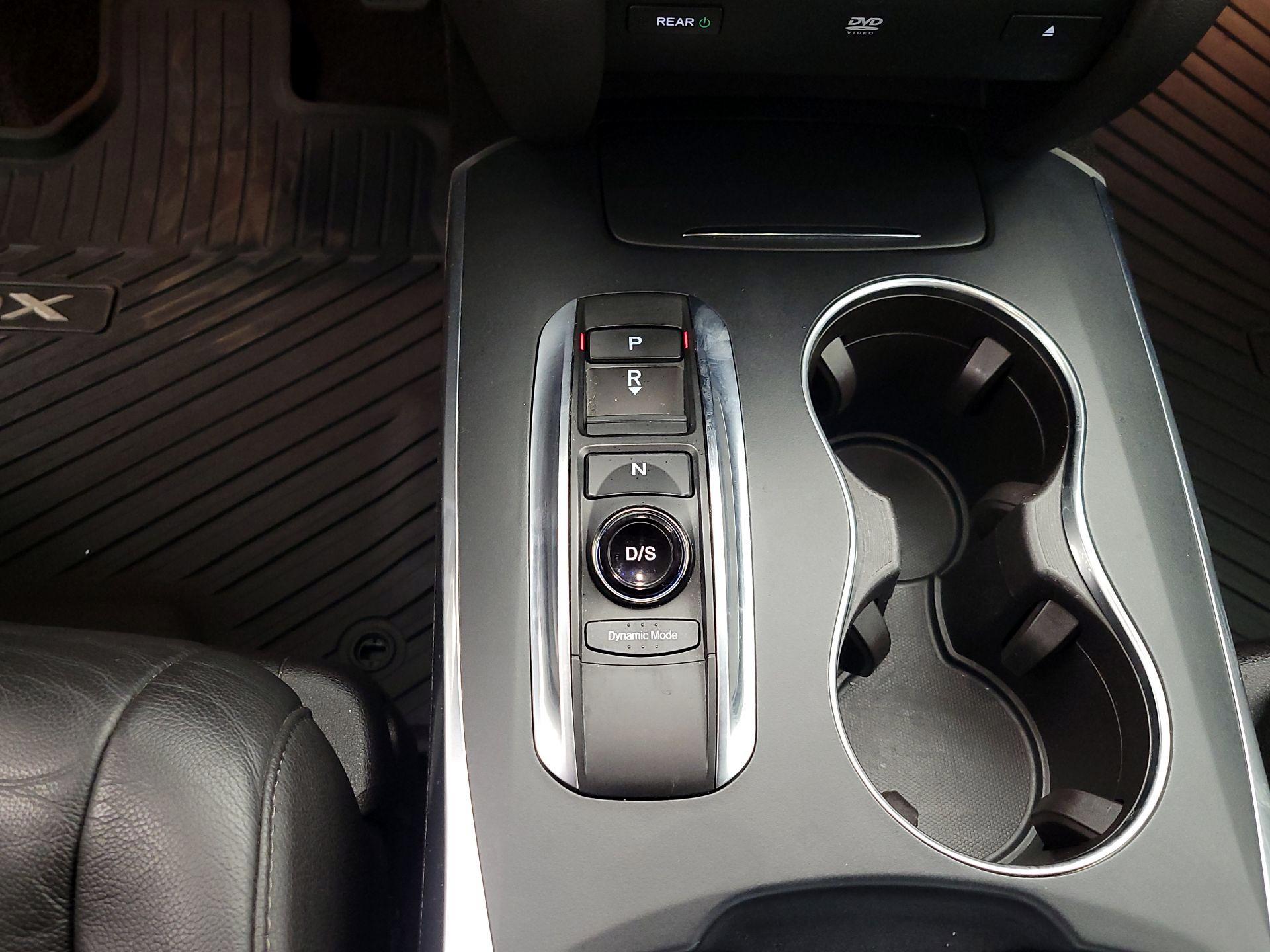 Thumbnail: 2017 Acura MDX - 18