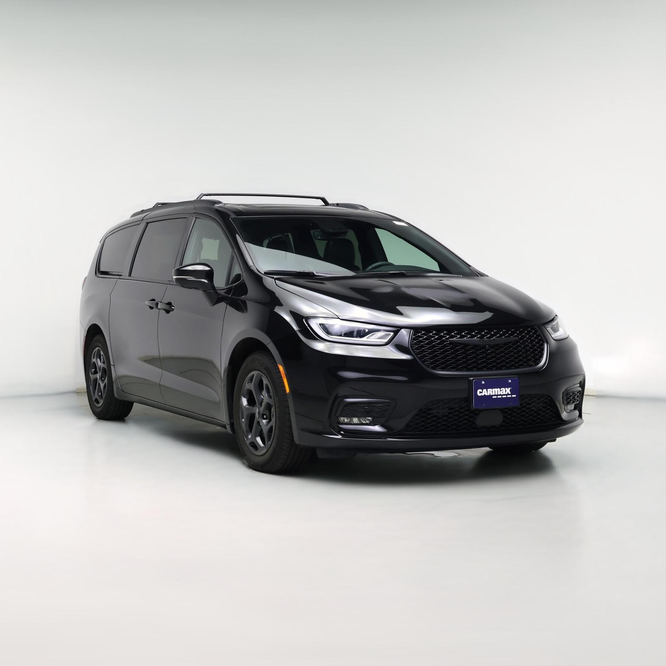 Thumbnail: 2022 Chrysler Pacifica - 1