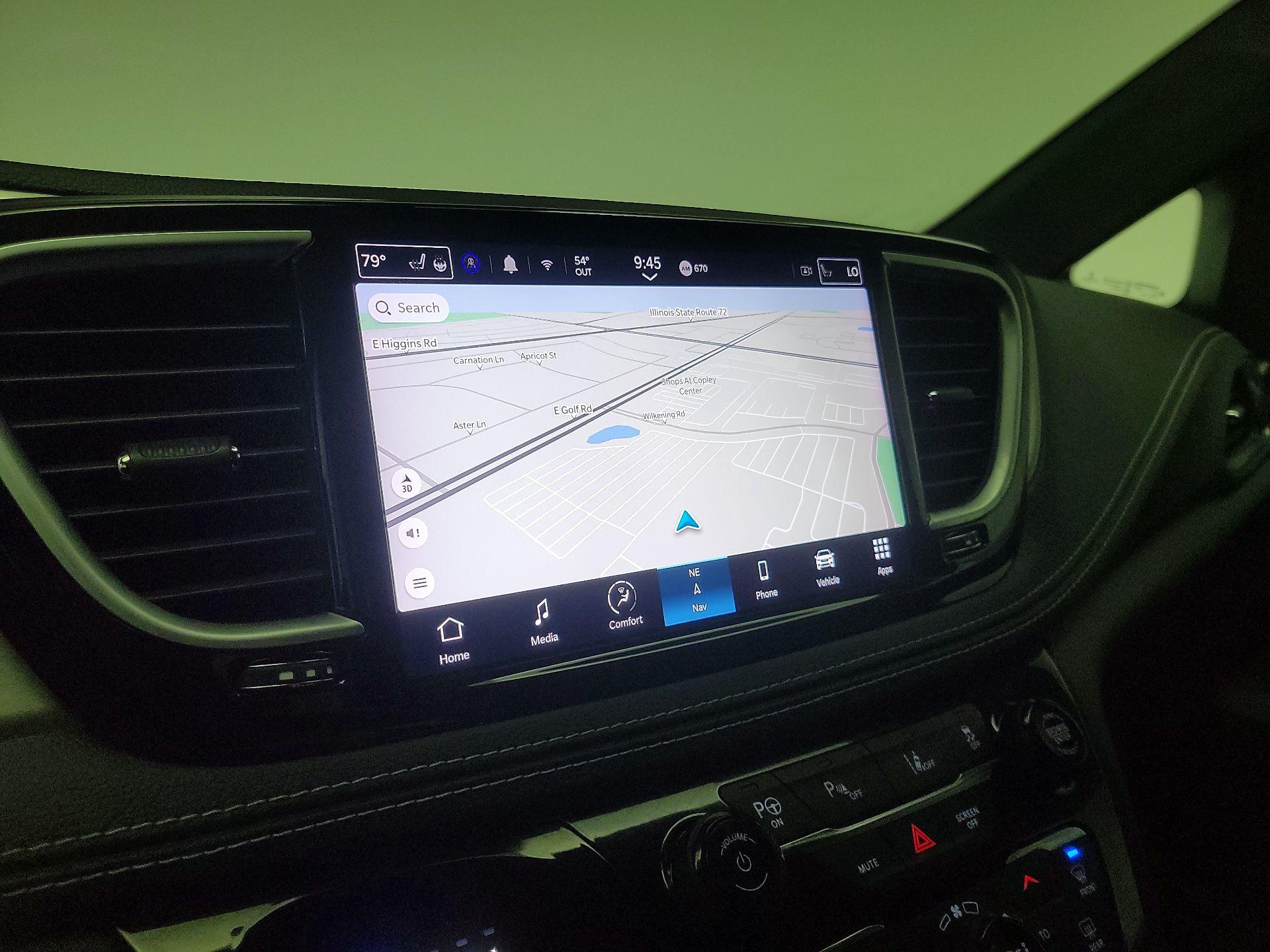 Thumbnail: 2022 Chrysler Pacifica - 14