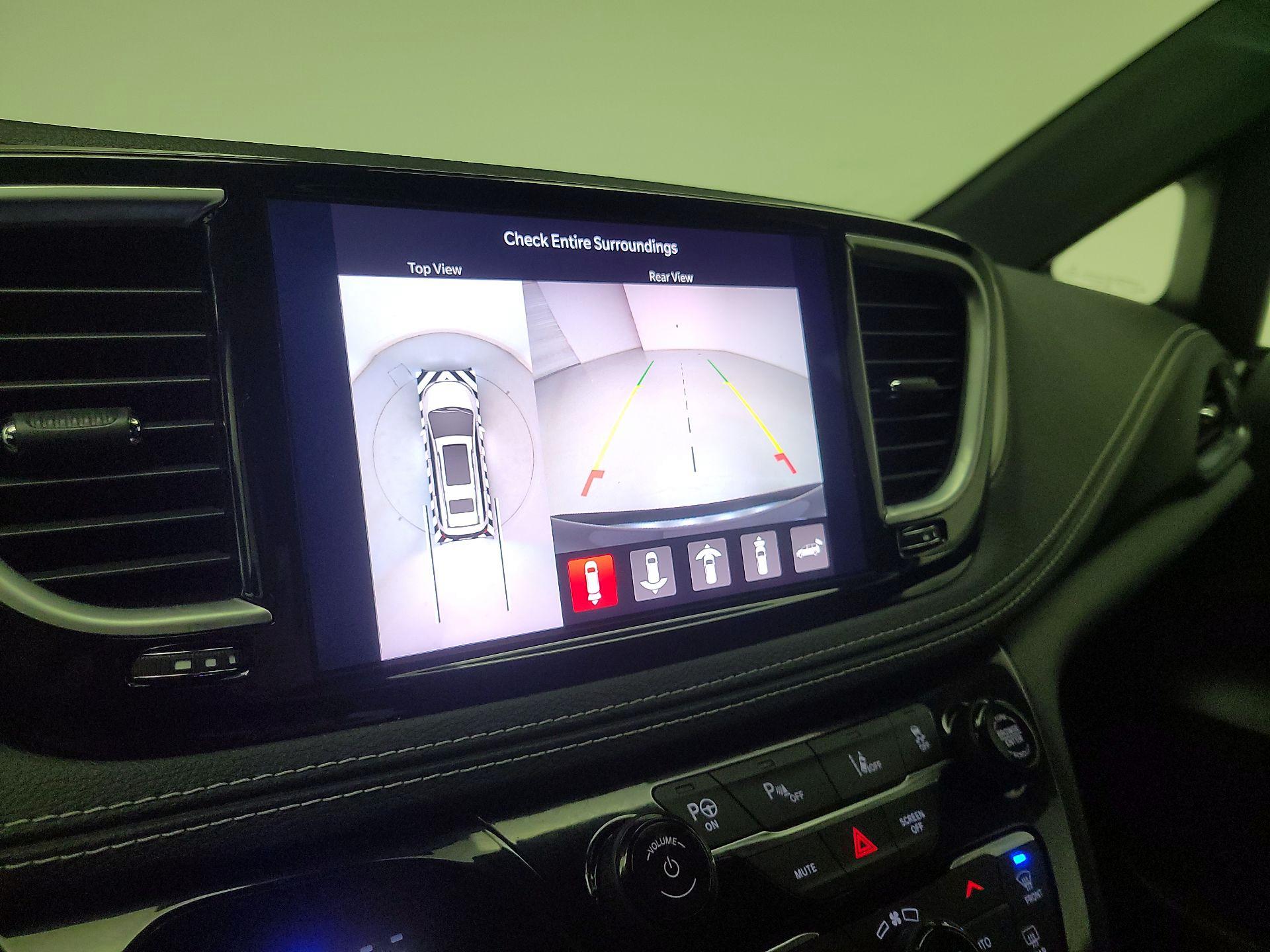 Thumbnail: 2022 Chrysler Pacifica - 15