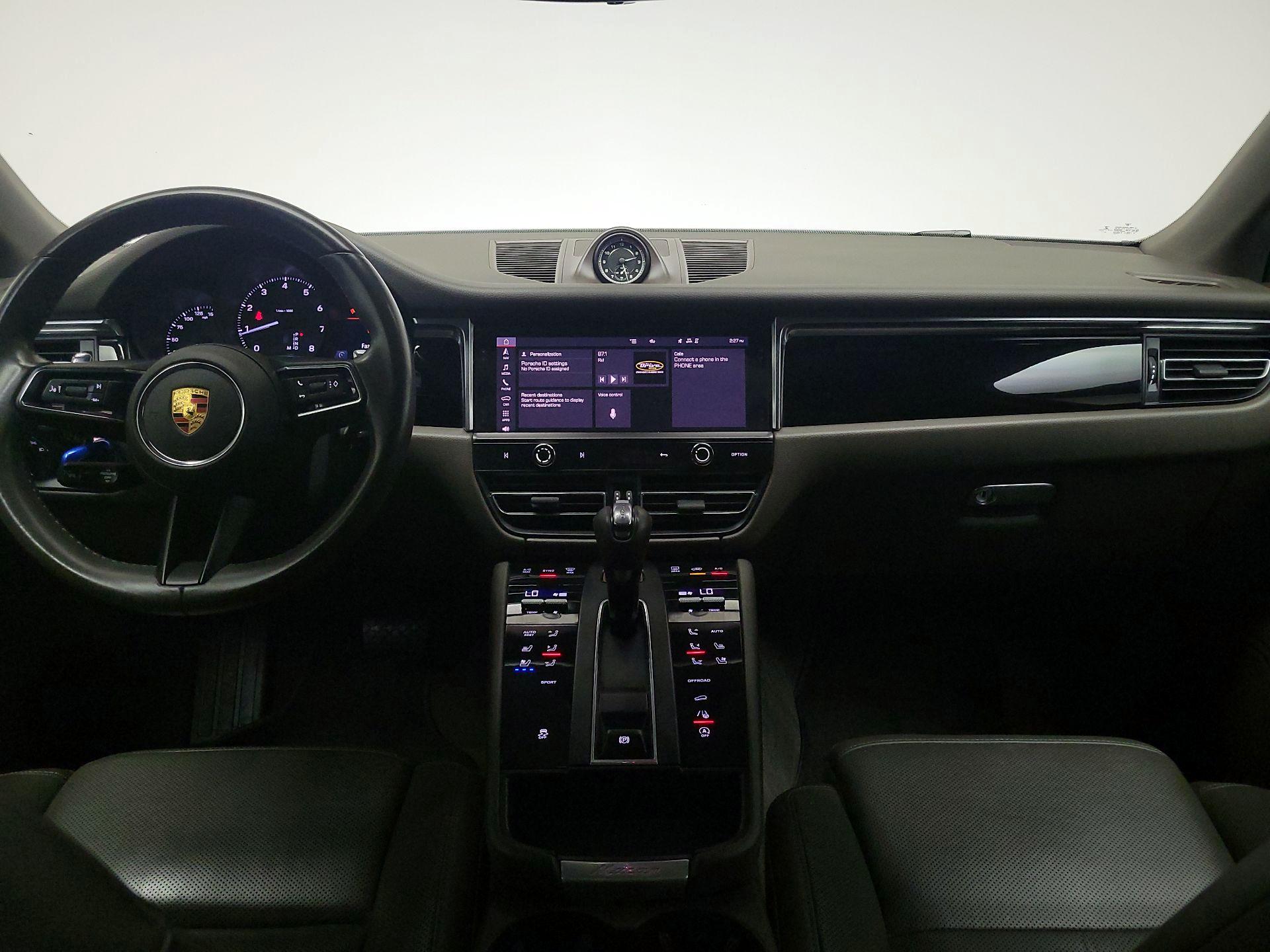 Thumbnail: 2022 Porsche Macan - 9