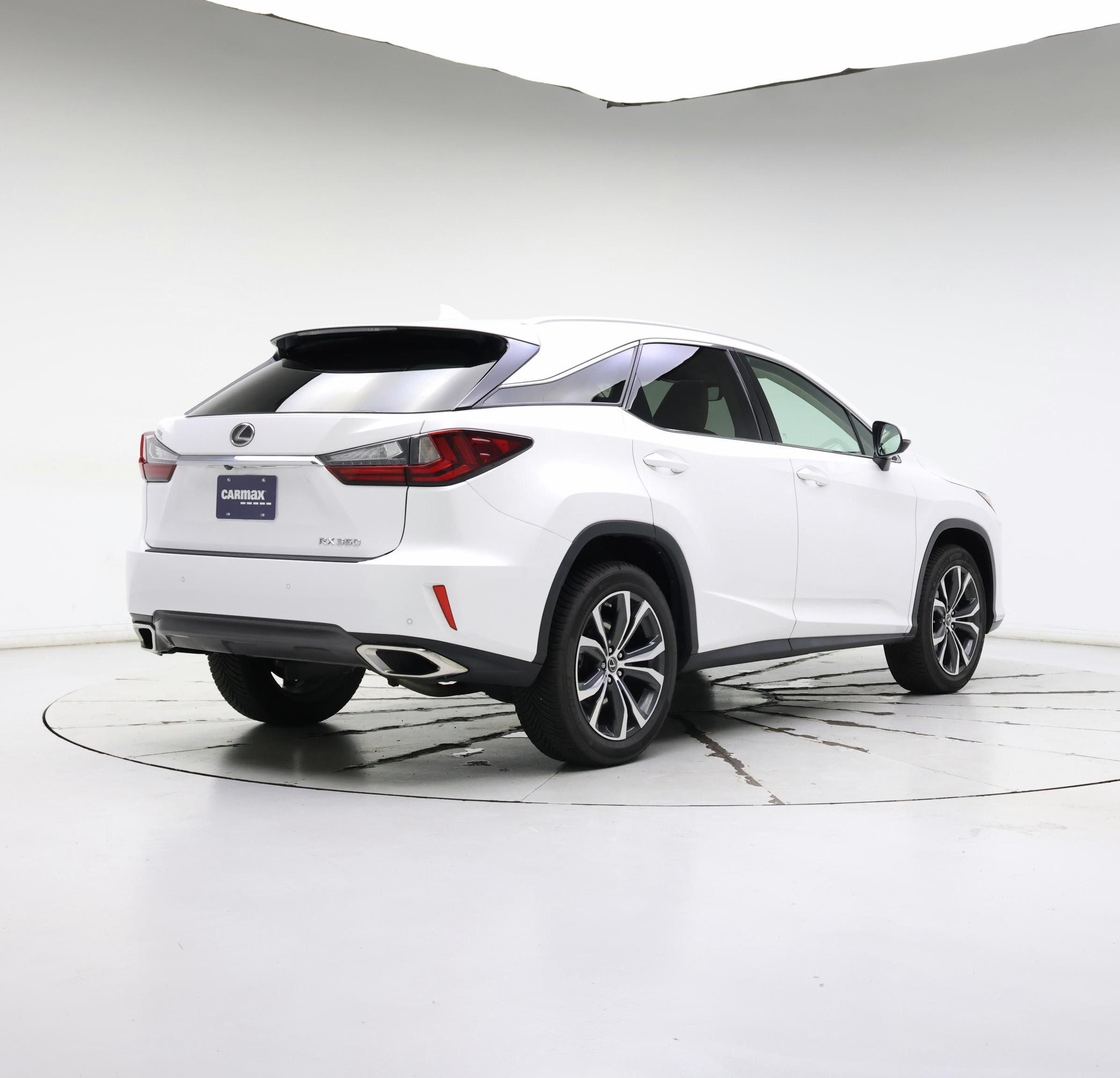 Thumbnail: 2018 Lexus RX - 8