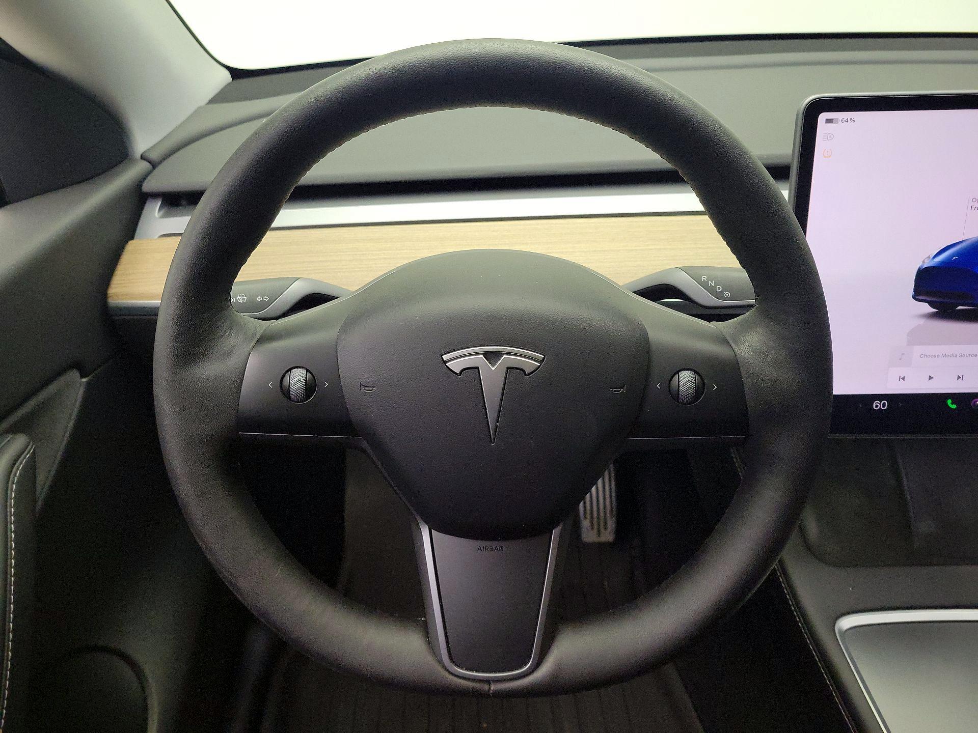 Thumbnail: 2022 Tesla Model Y - 10