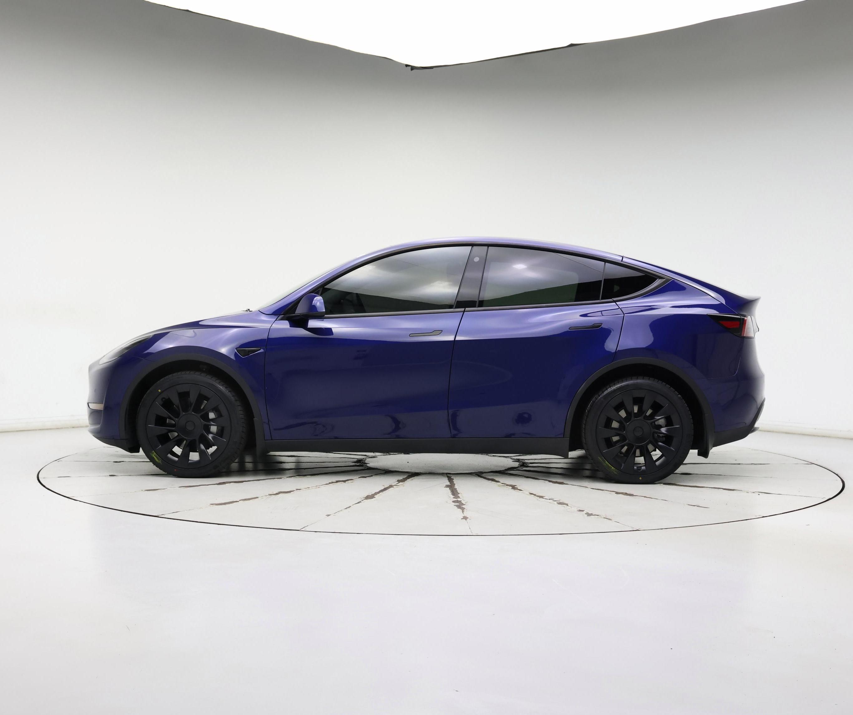 Thumbnail: 2022 Tesla Model Y - 3