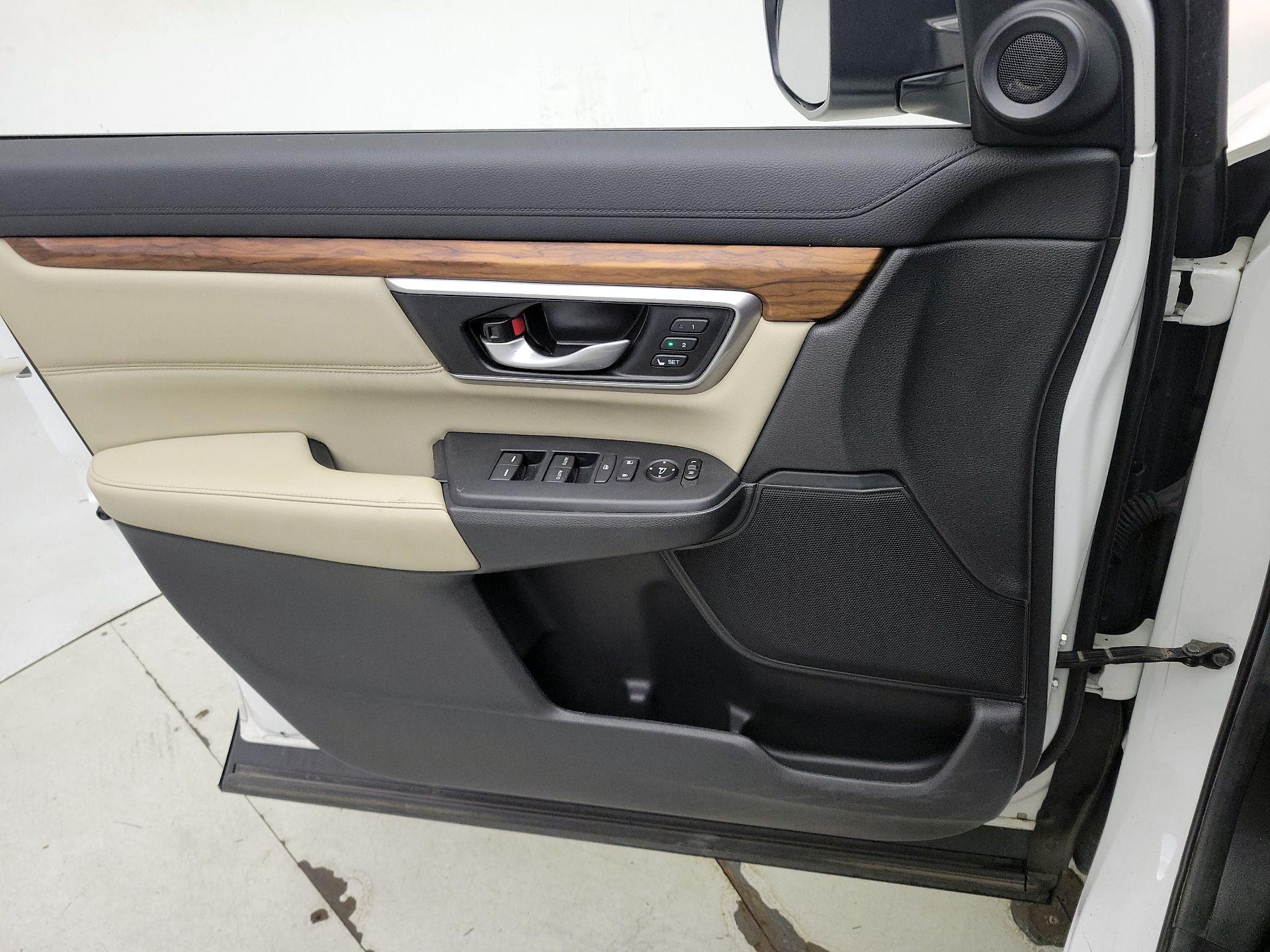 Thumbnail: 2019 Honda CR-V - 12