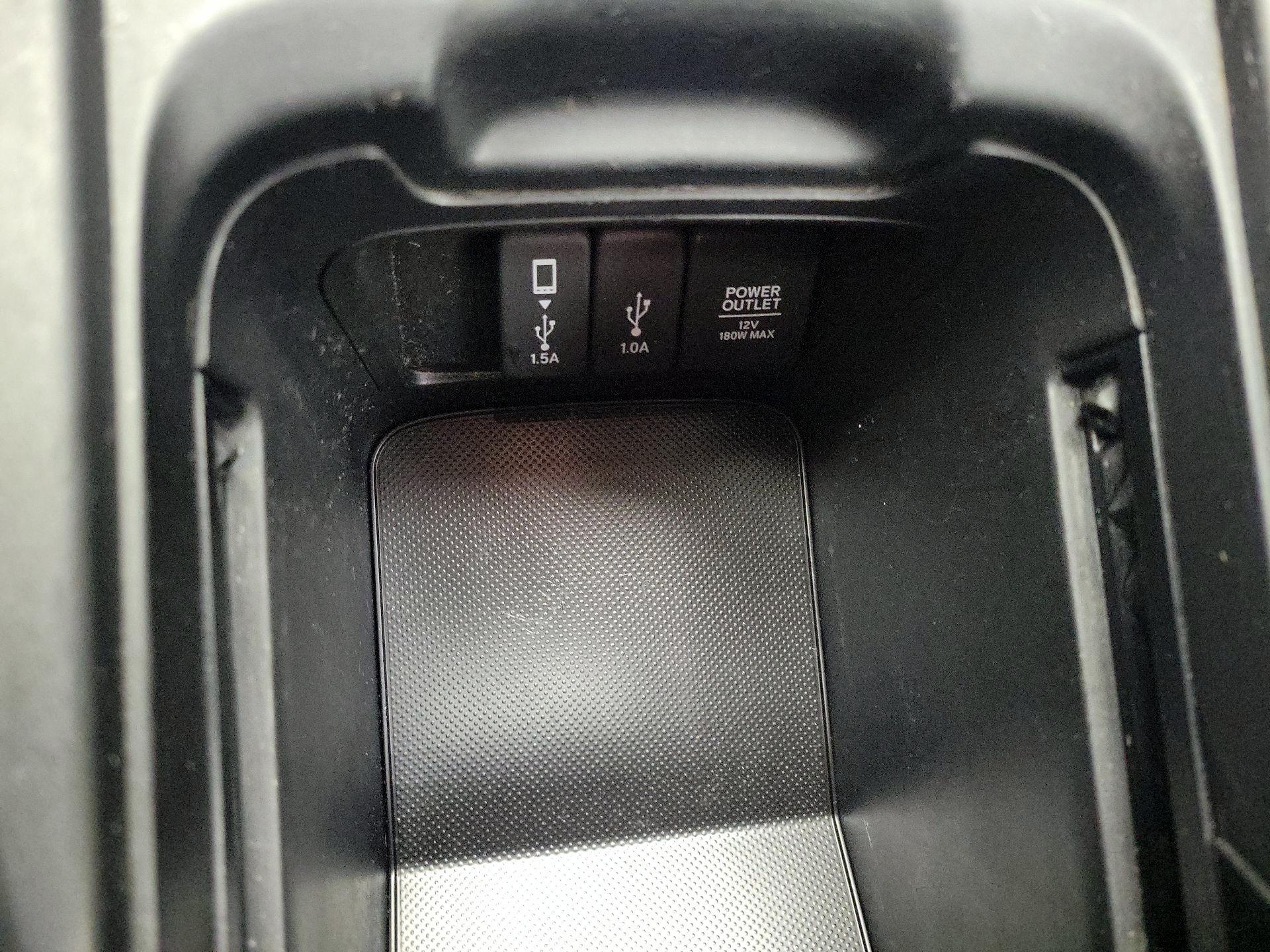 Thumbnail: 2019 Honda CR-V - 18