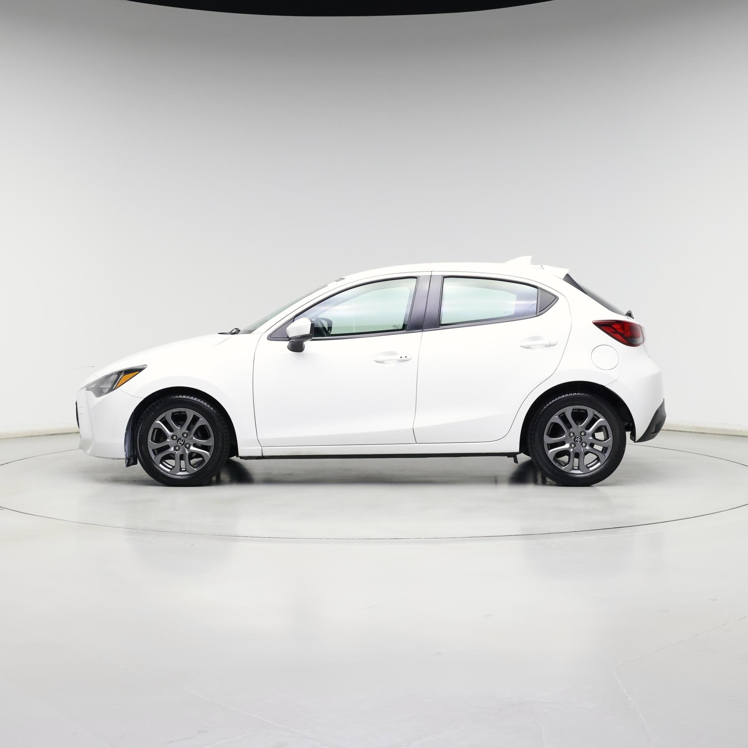 Thumbnail: 2020 Toyota Yaris - 3