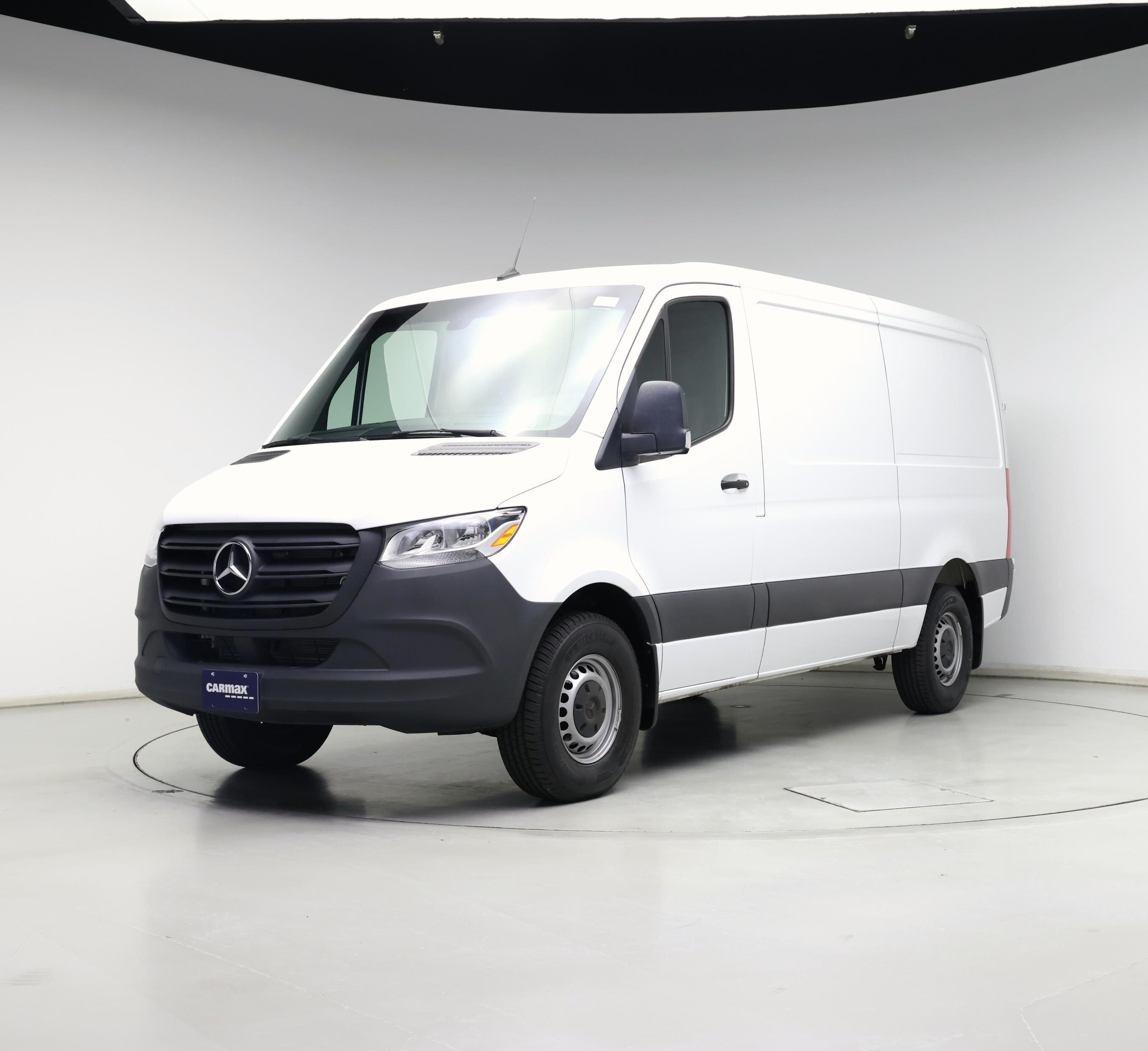 Thumbnail: 2023 Mercedes-Benz Sprinter - 4