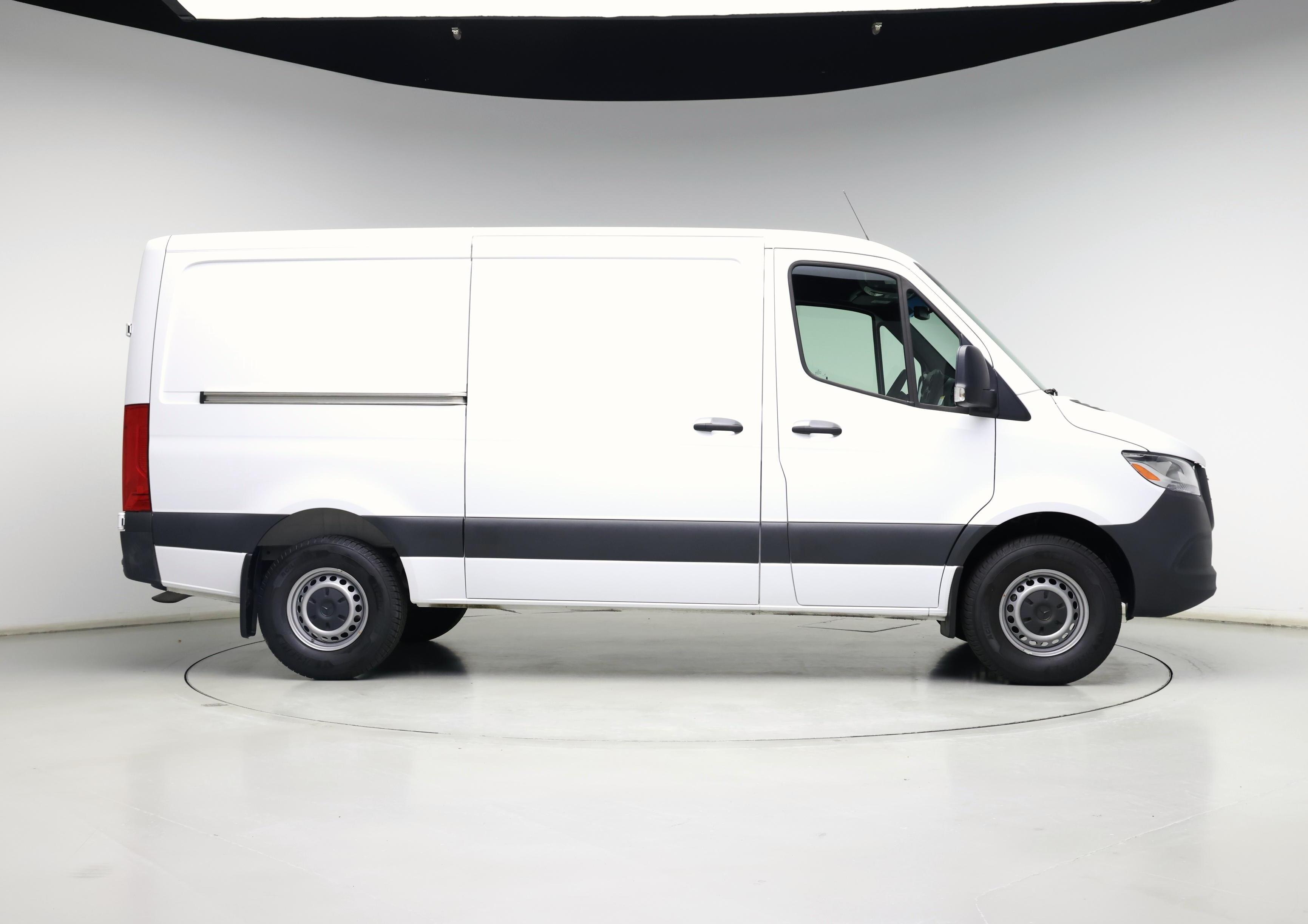 Thumbnail: 2023 Mercedes-Benz Sprinter - 7