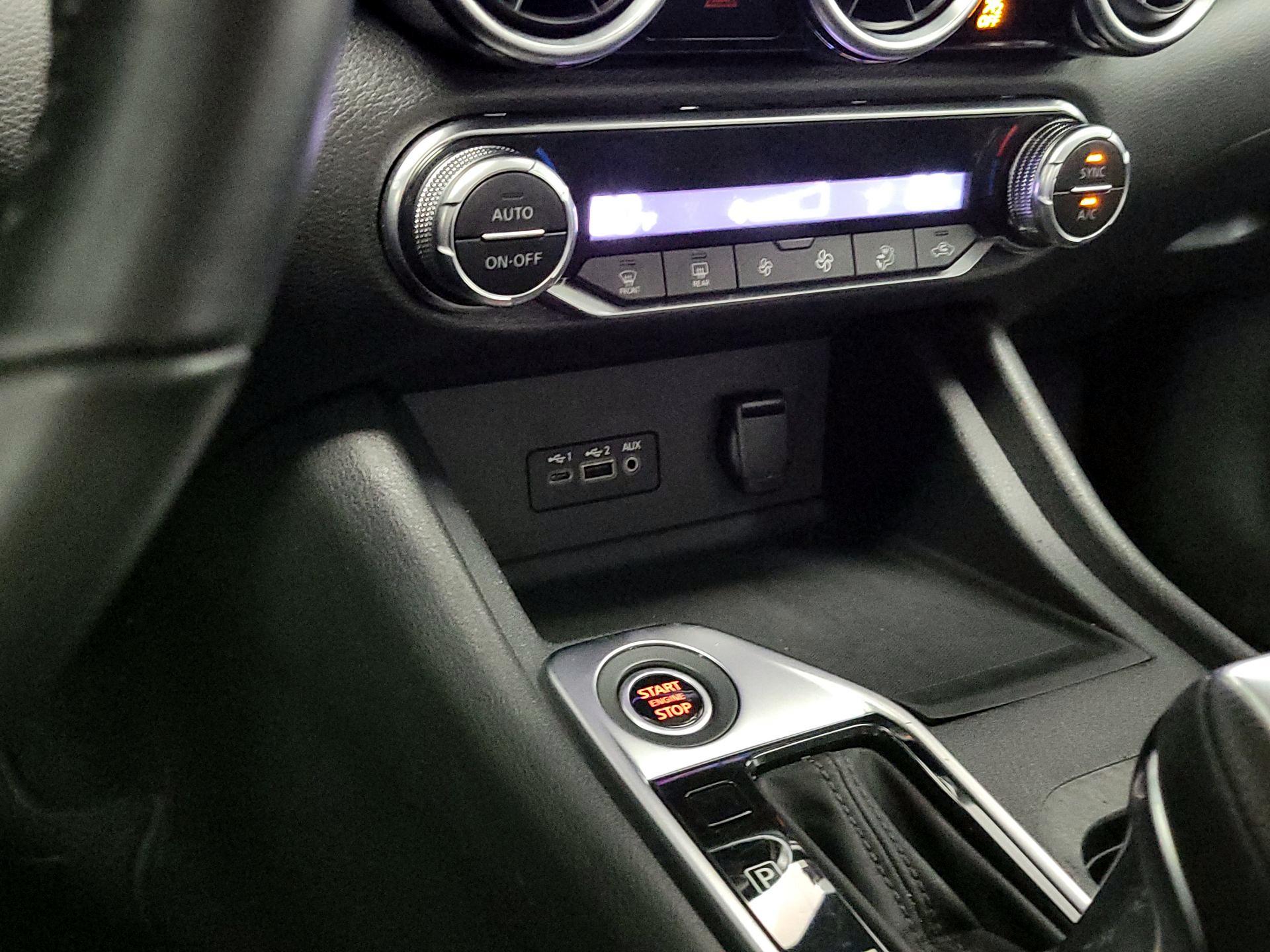 Thumbnail: 2021 Nissan Sentra - 18