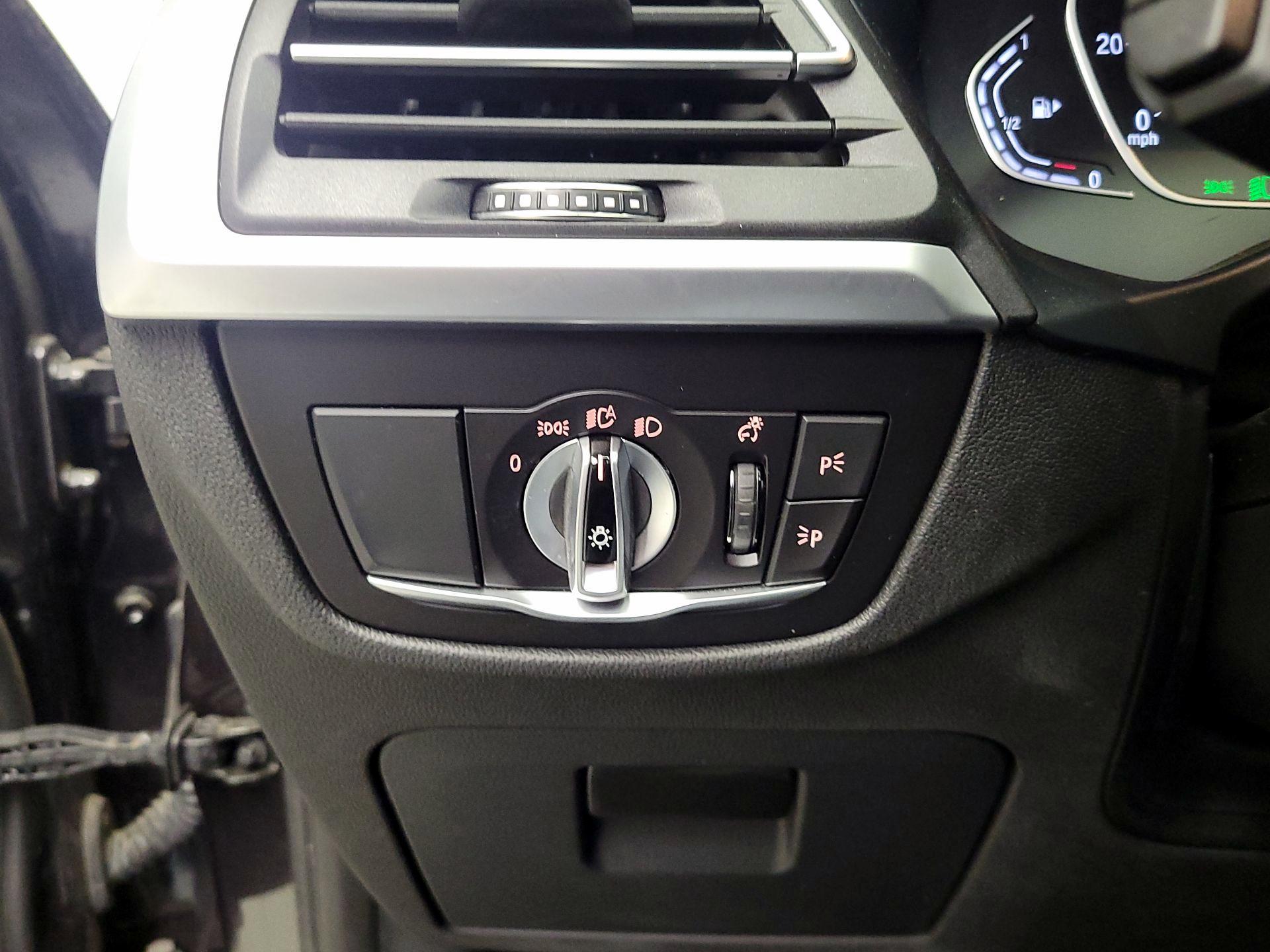 Thumbnail: 2022 BMW X3 - 13