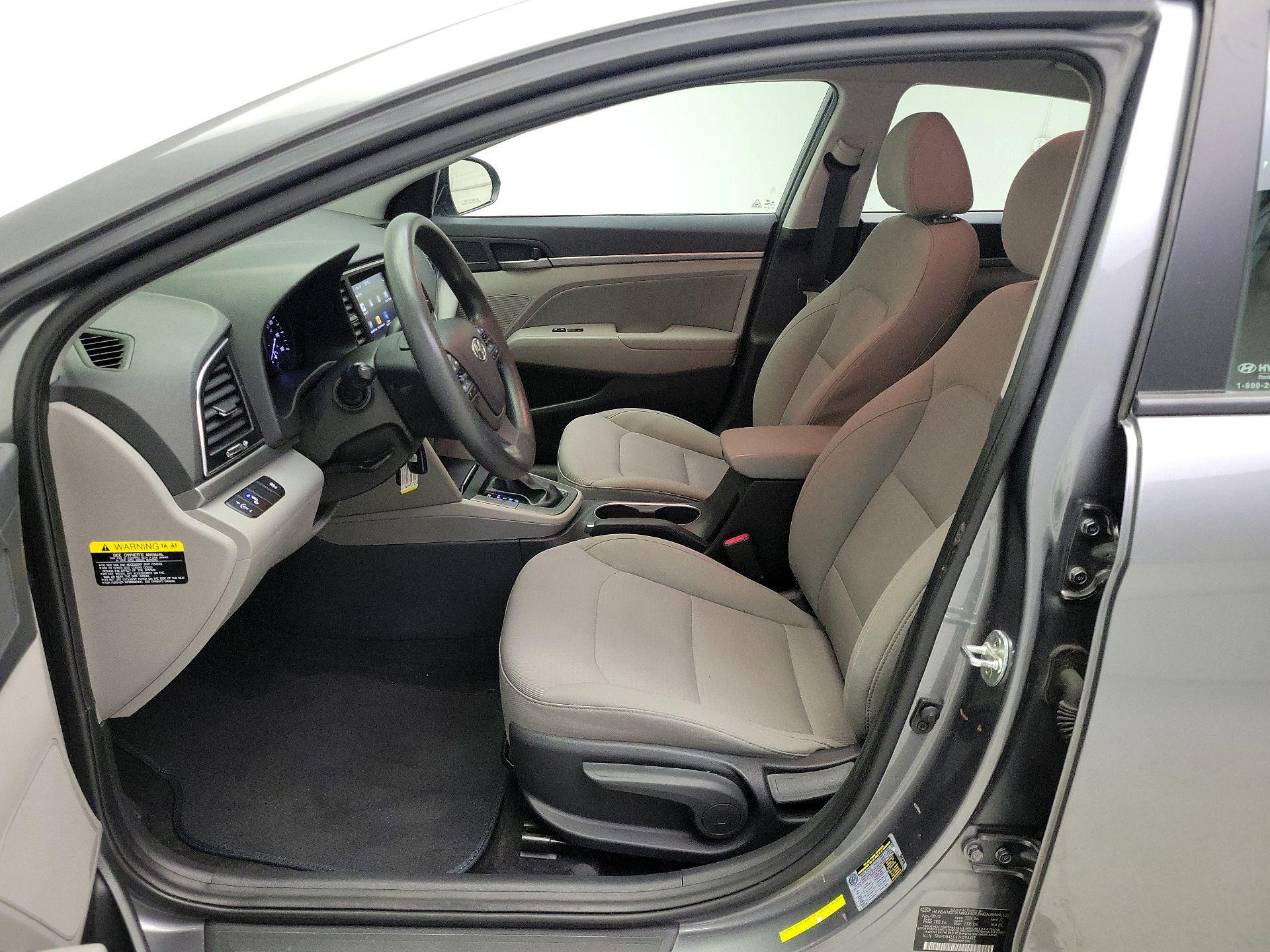 Thumbnail: 2018 Hyundai Elantra - 11