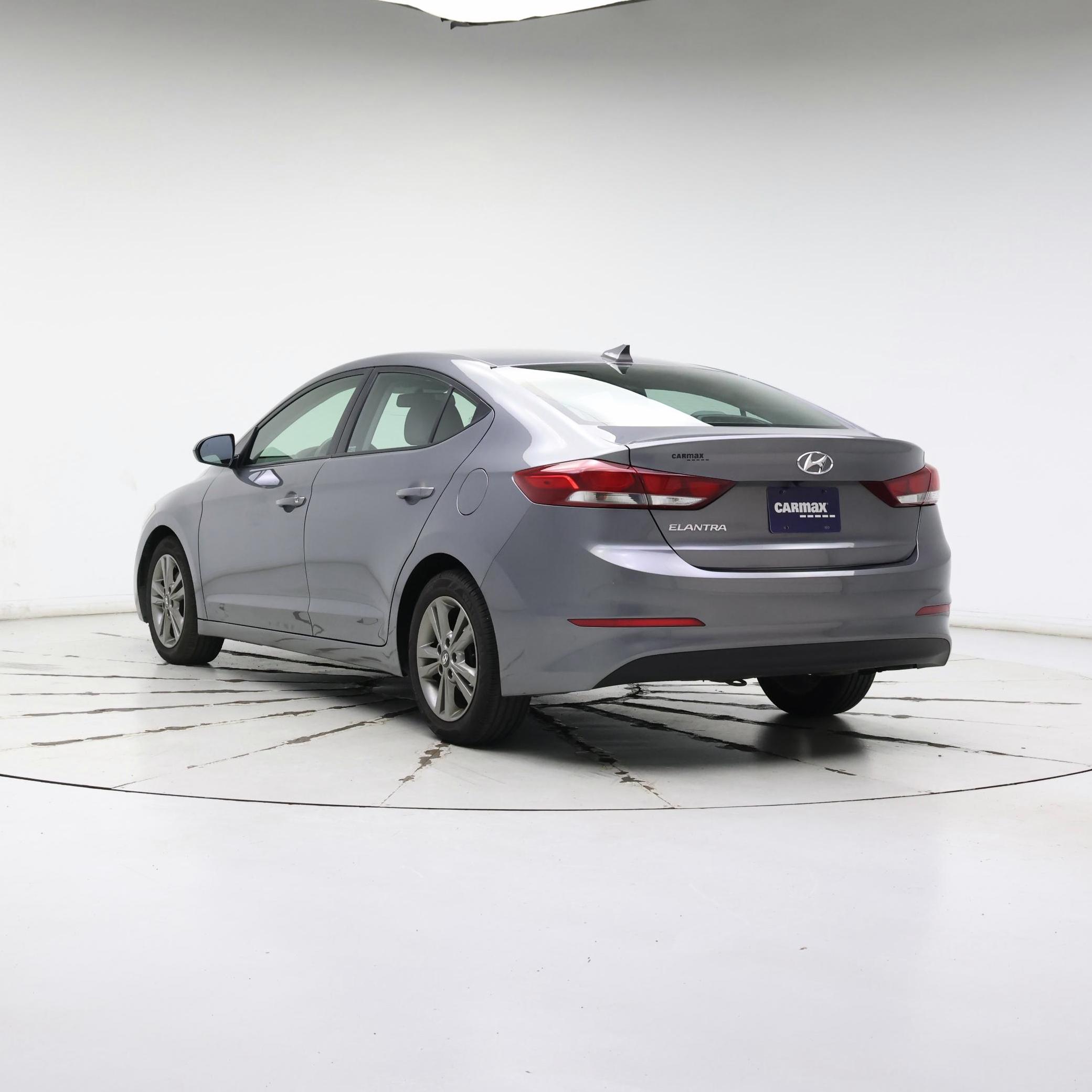 Thumbnail: 2018 Hyundai Elantra - 2