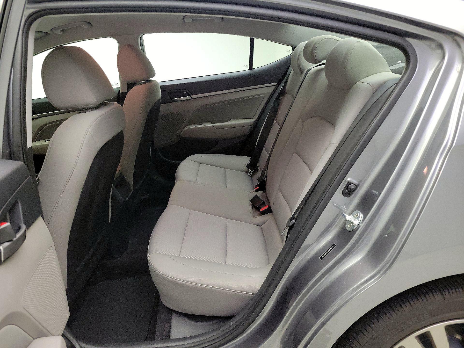 Thumbnail: 2018 Hyundai Elantra - 19