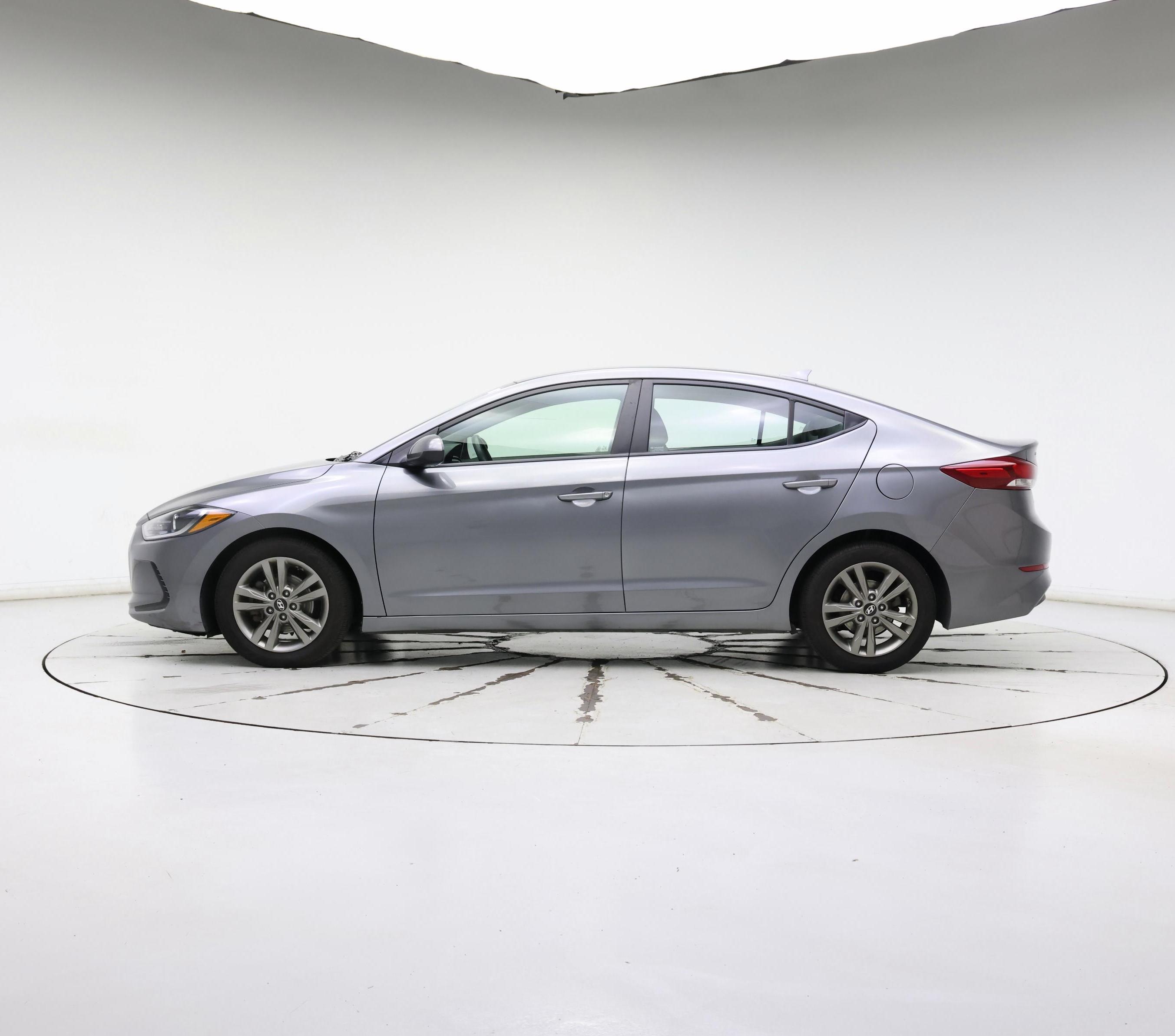 Thumbnail: 2018 Hyundai Elantra - 3