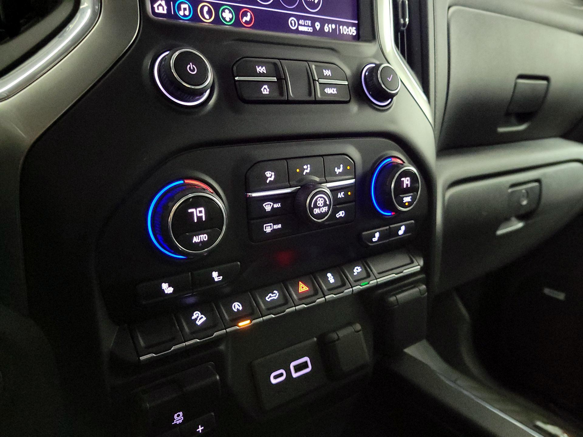 Thumbnail: 2021 Chevrolet Silverado 1500 - 16