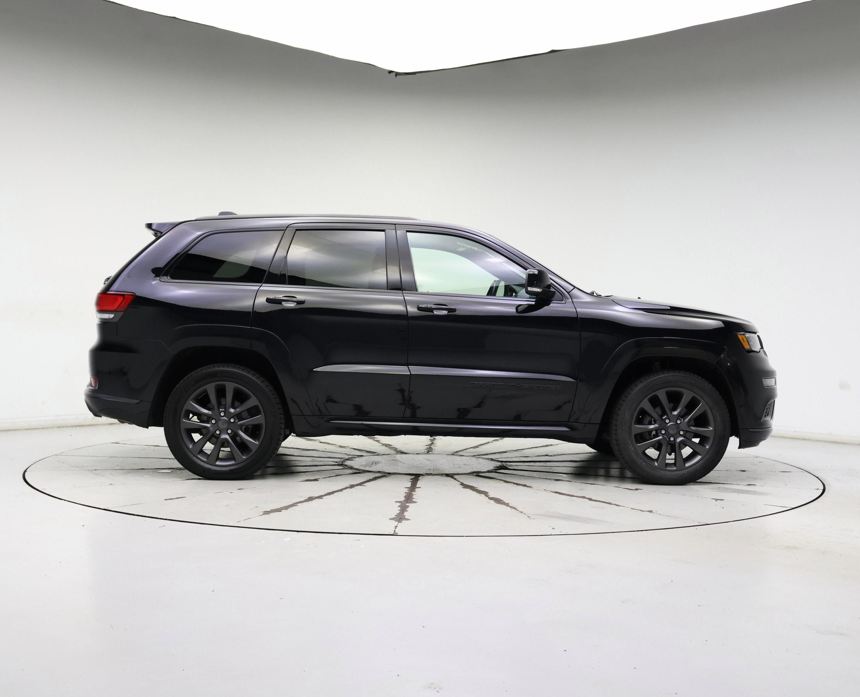 Thumbnail: 2019 Jeep Grand Cherokee - 7