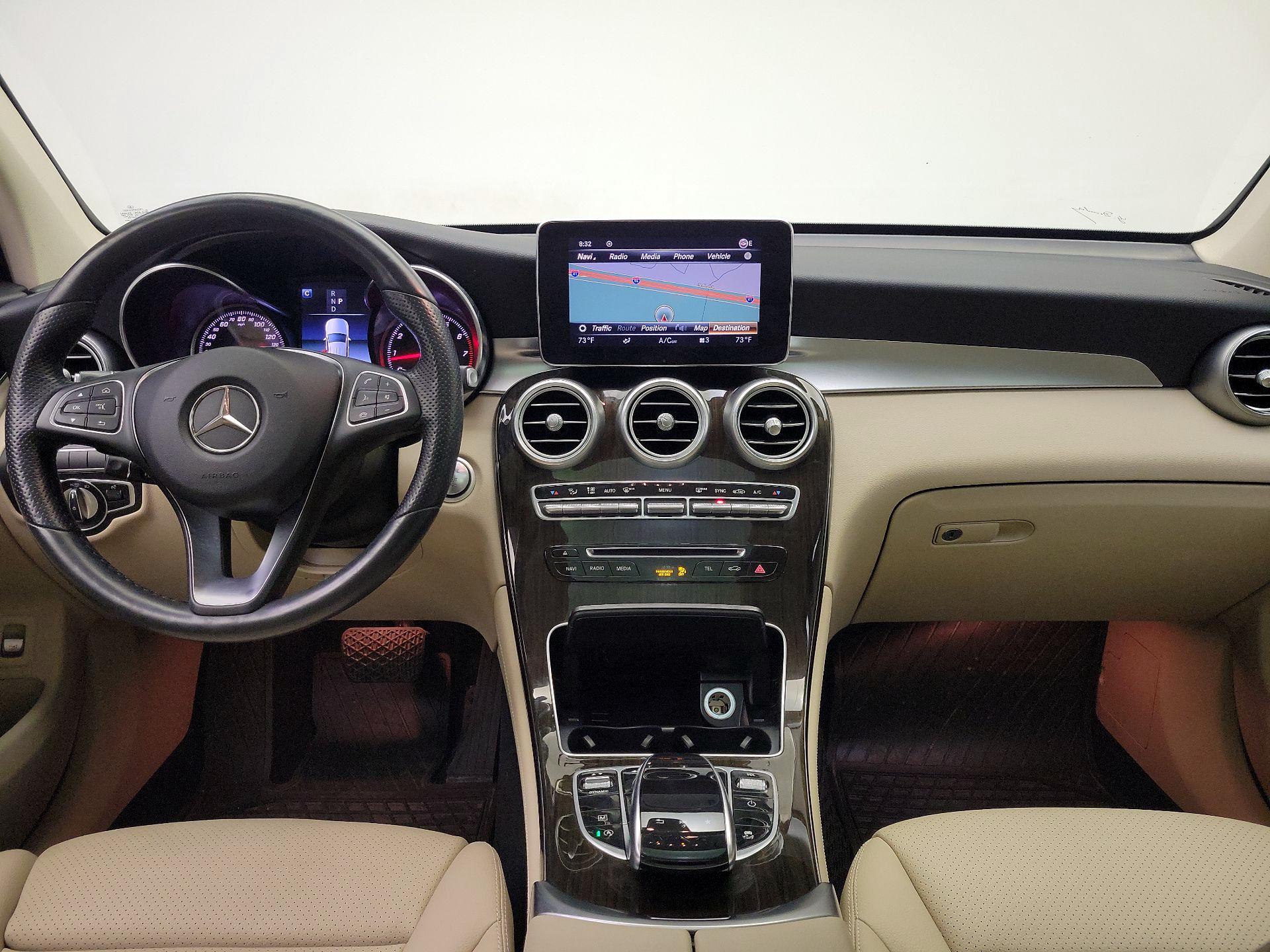 Thumbnail: 2018 Mercedes-Benz GLC - 9