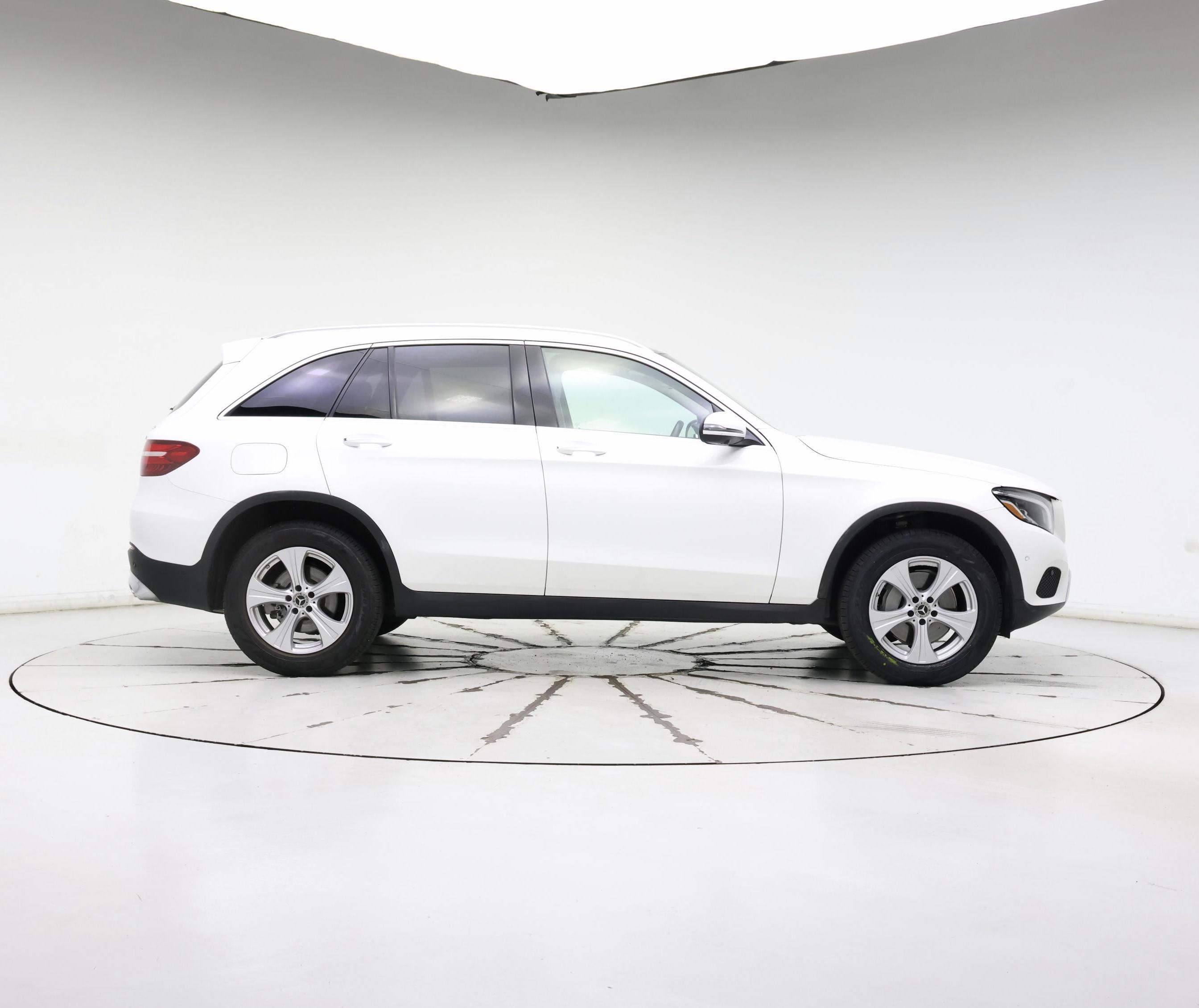 Thumbnail: 2018 Mercedes-Benz GLC - 7