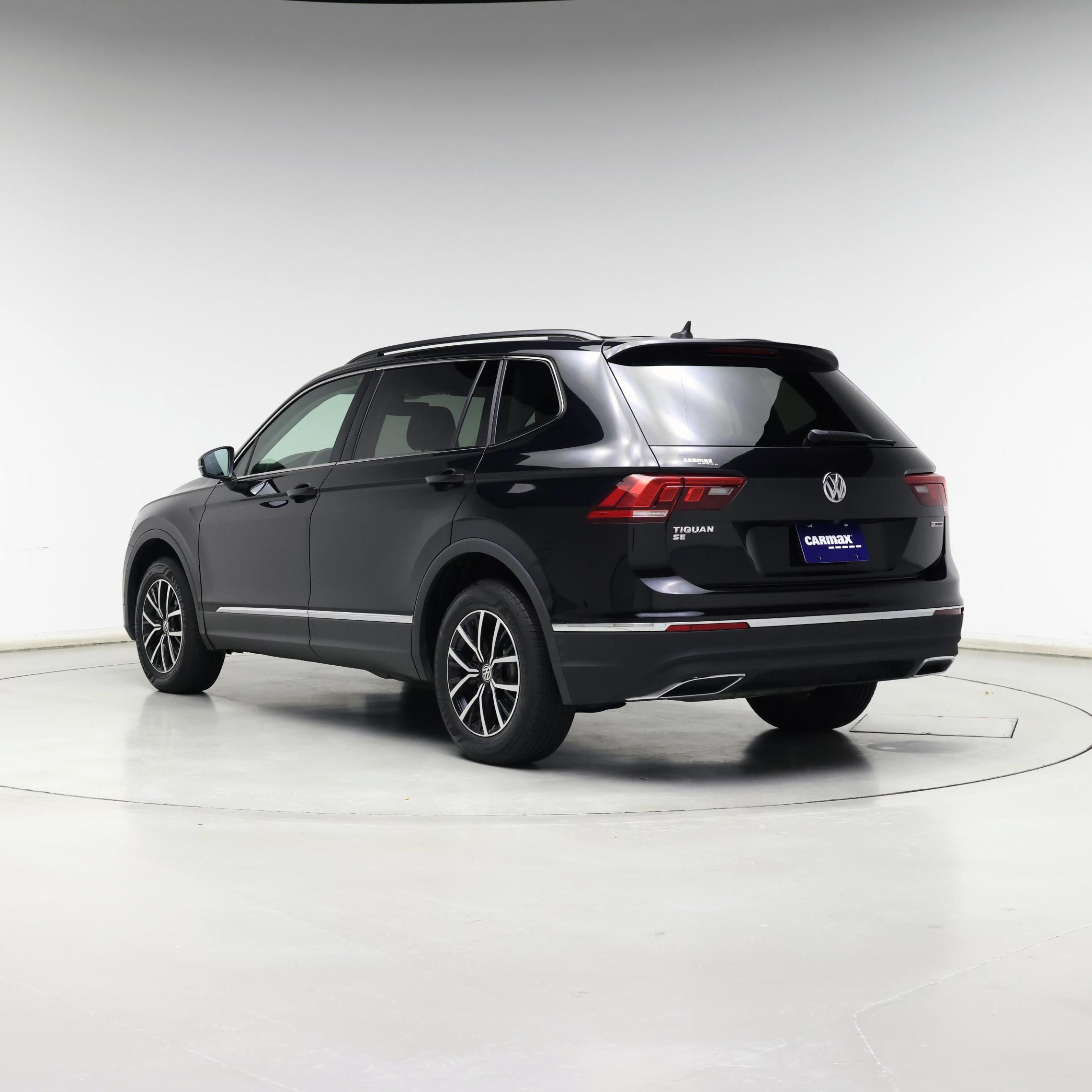 Thumbnail: 2021 Volkswagen Tiguan - 2