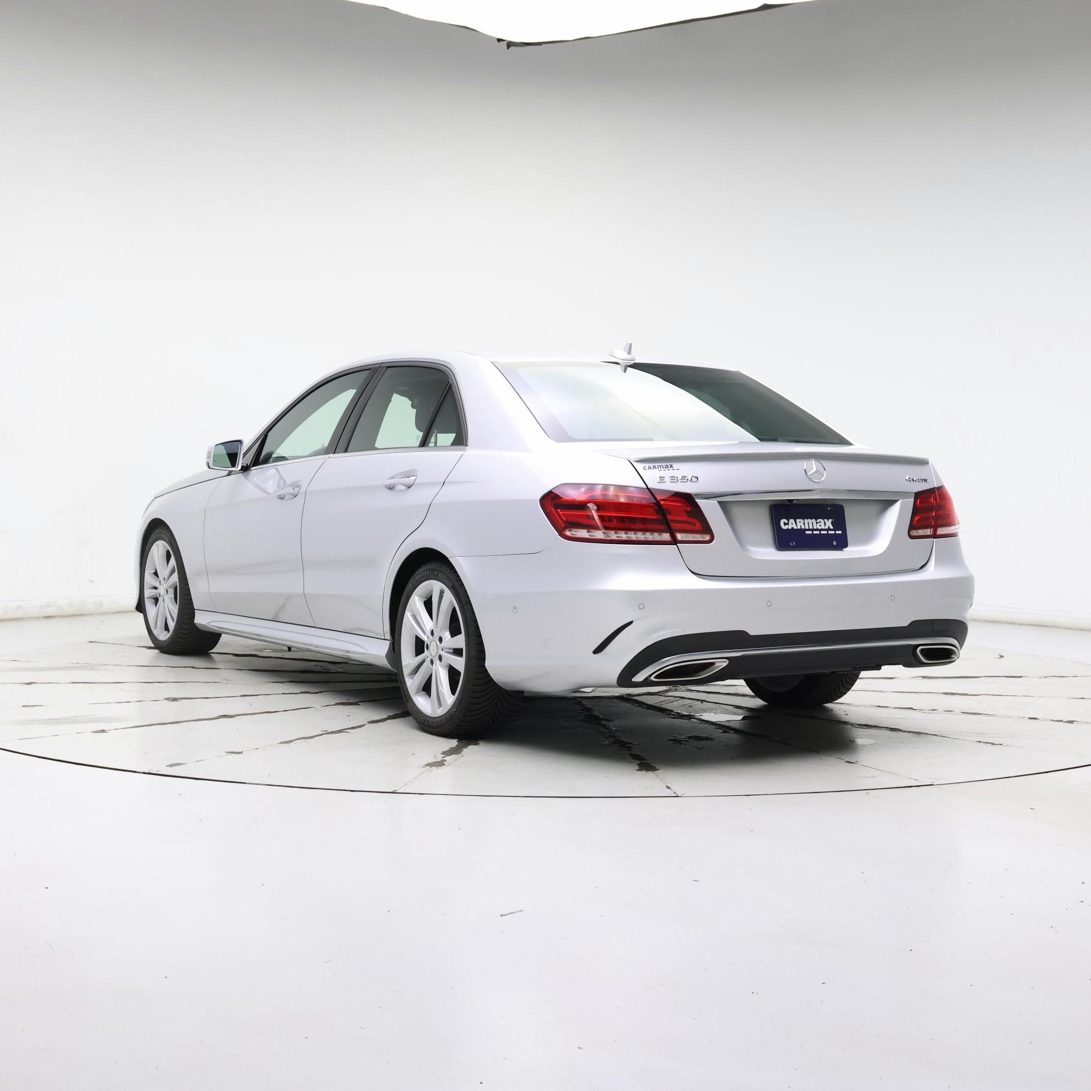 Thumbnail: 2016 Mercedes-Benz E-Class - 2