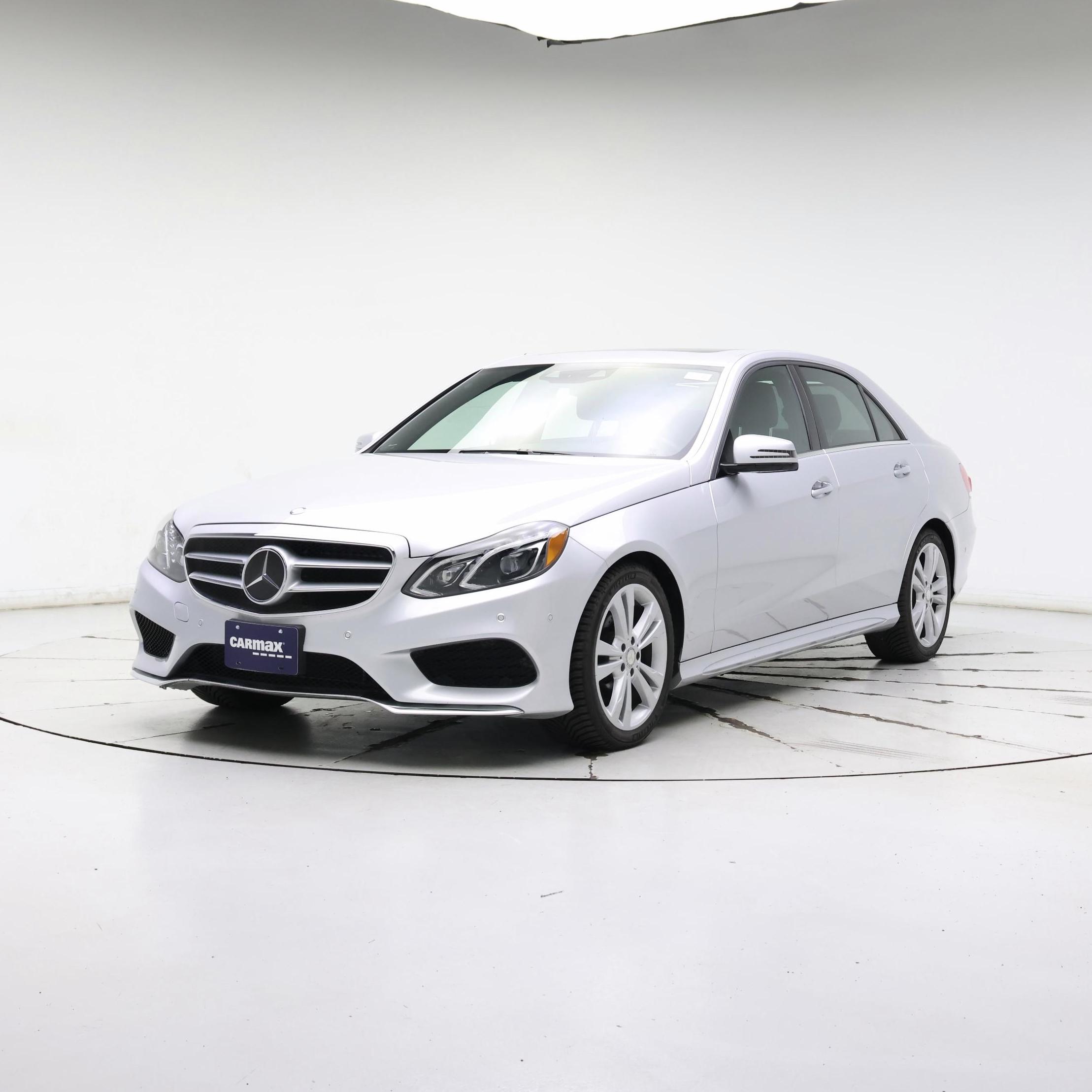 Thumbnail: 2016 Mercedes-Benz E-Class - 4