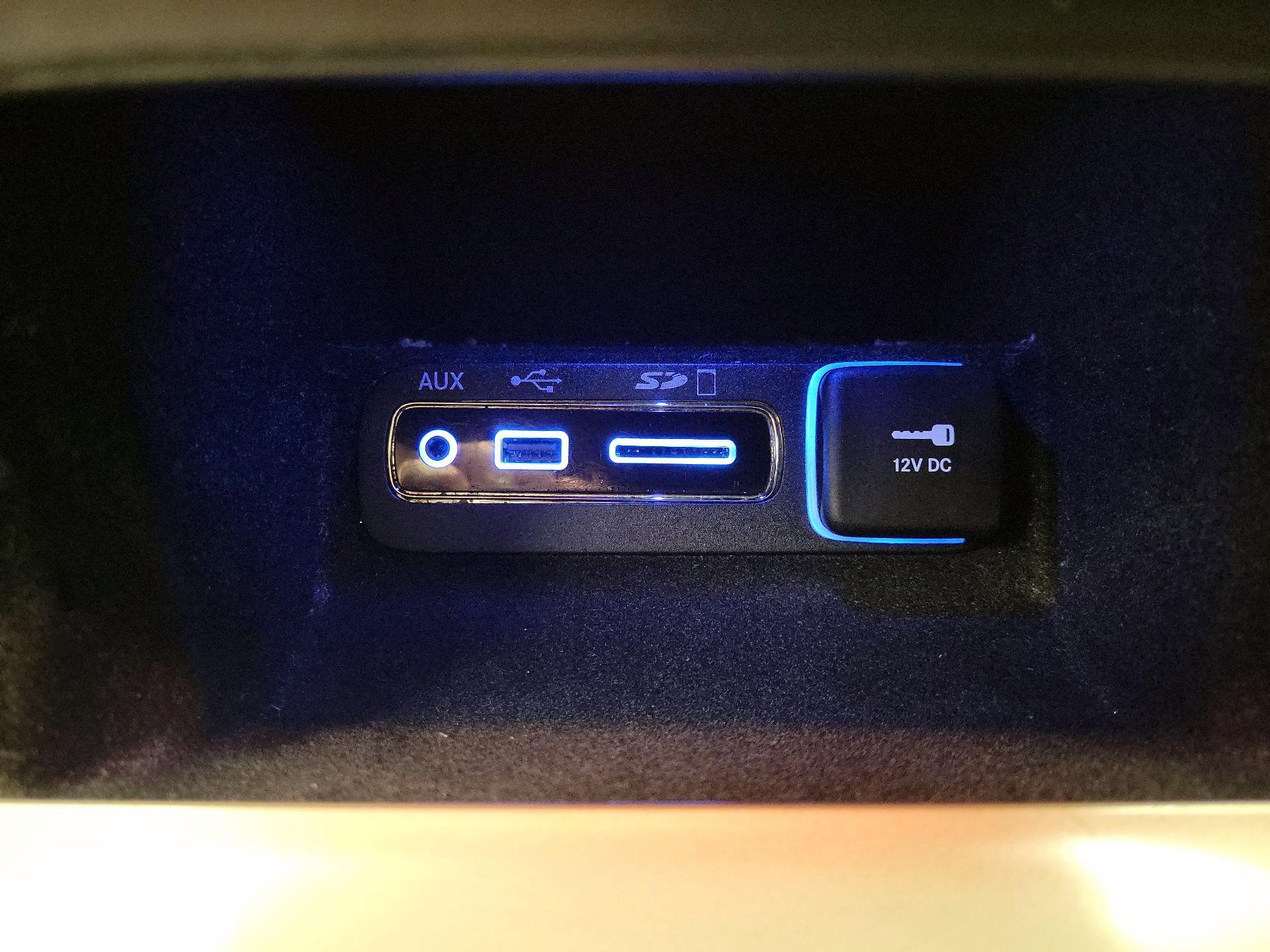 Thumbnail: 2016 Jeep Grand Cherokee - 19