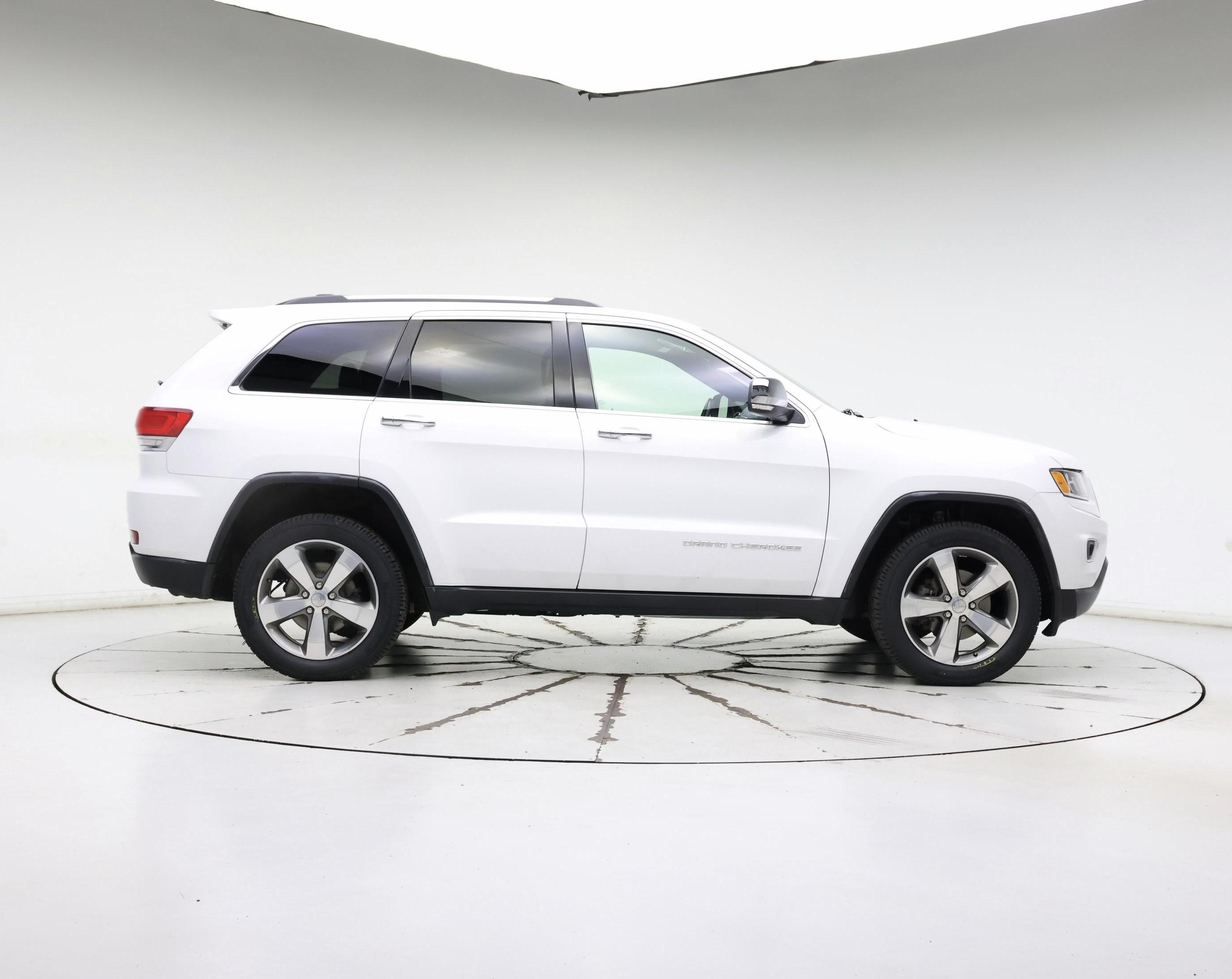 Thumbnail: 2016 Jeep Grand Cherokee - 7
