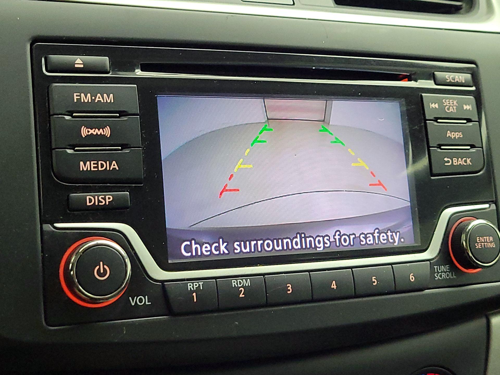 Thumbnail: 2015 Nissan Sentra - 14