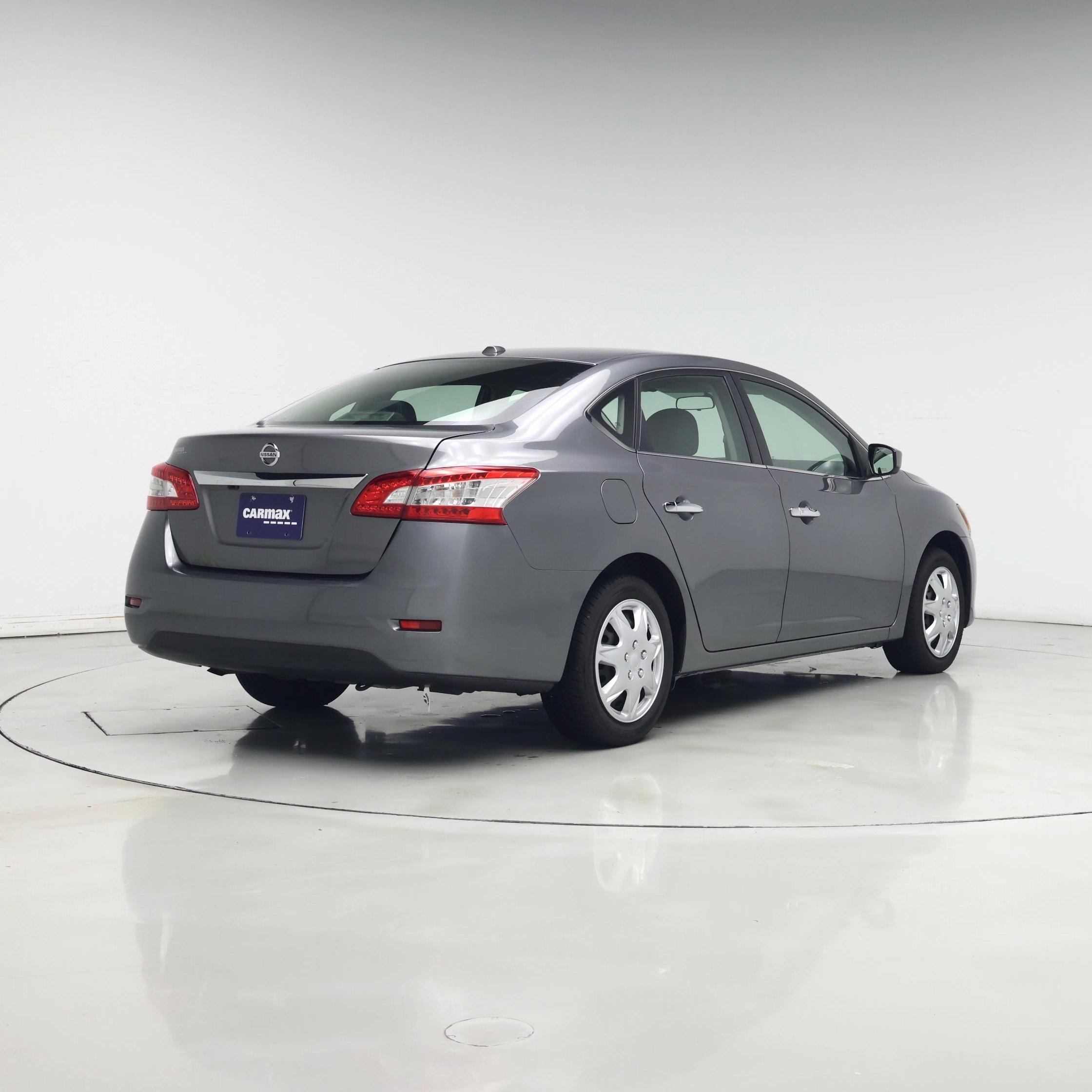 Thumbnail: 2015 Nissan Sentra - 8