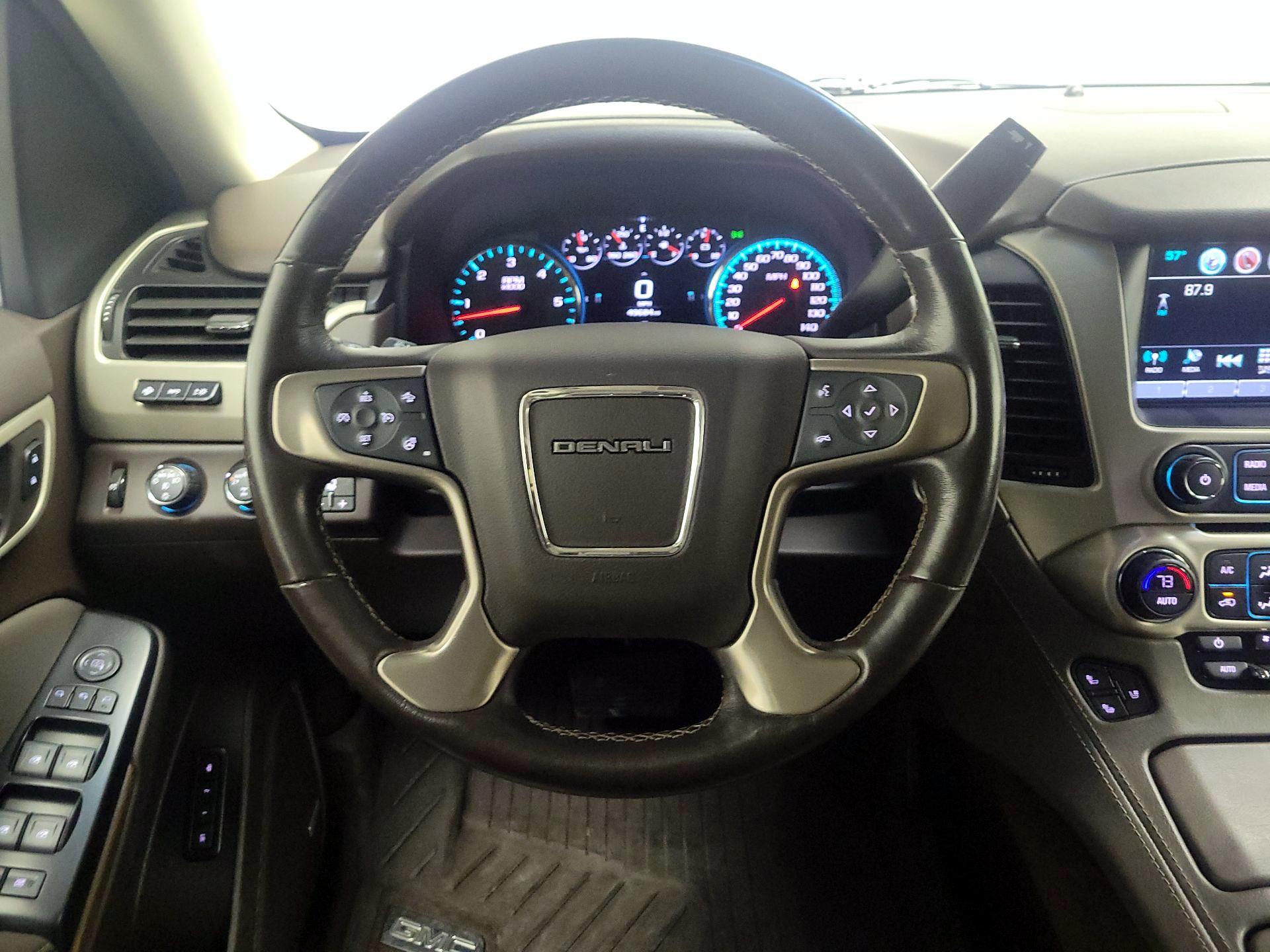 Thumbnail: 2019 GMC Yukon XL - 10