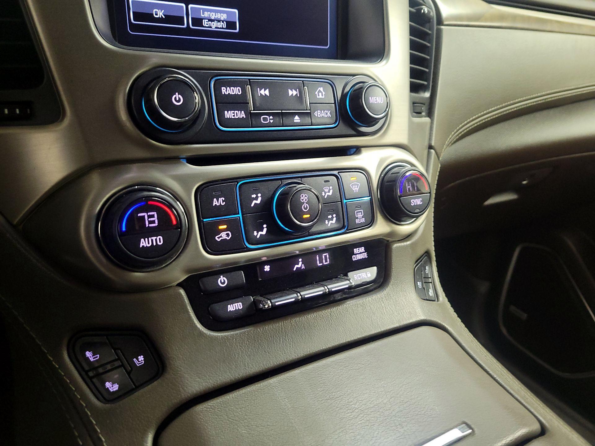 Thumbnail: 2019 GMC Yukon XL - 15