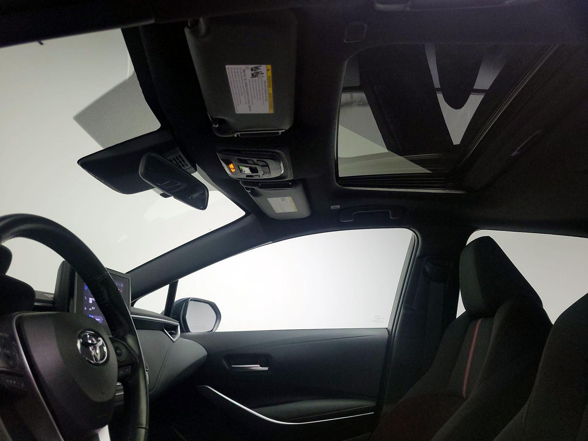 Thumbnail: 2023 Toyota Corolla - 19